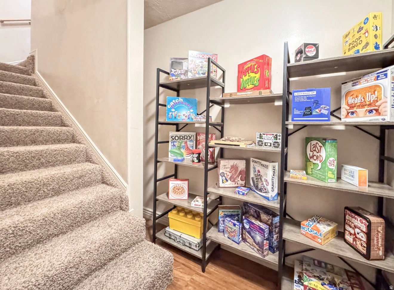 LOCHWOOD - Residential