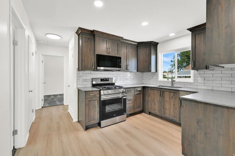 Tiny photo for 321 E 4675 S, Washington Terrace, UT 84405 (MLS # 2170335)