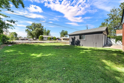Tiny photo for 321 E 4675 S, Washington Terrace, UT 84405 (MLS # 2170335)