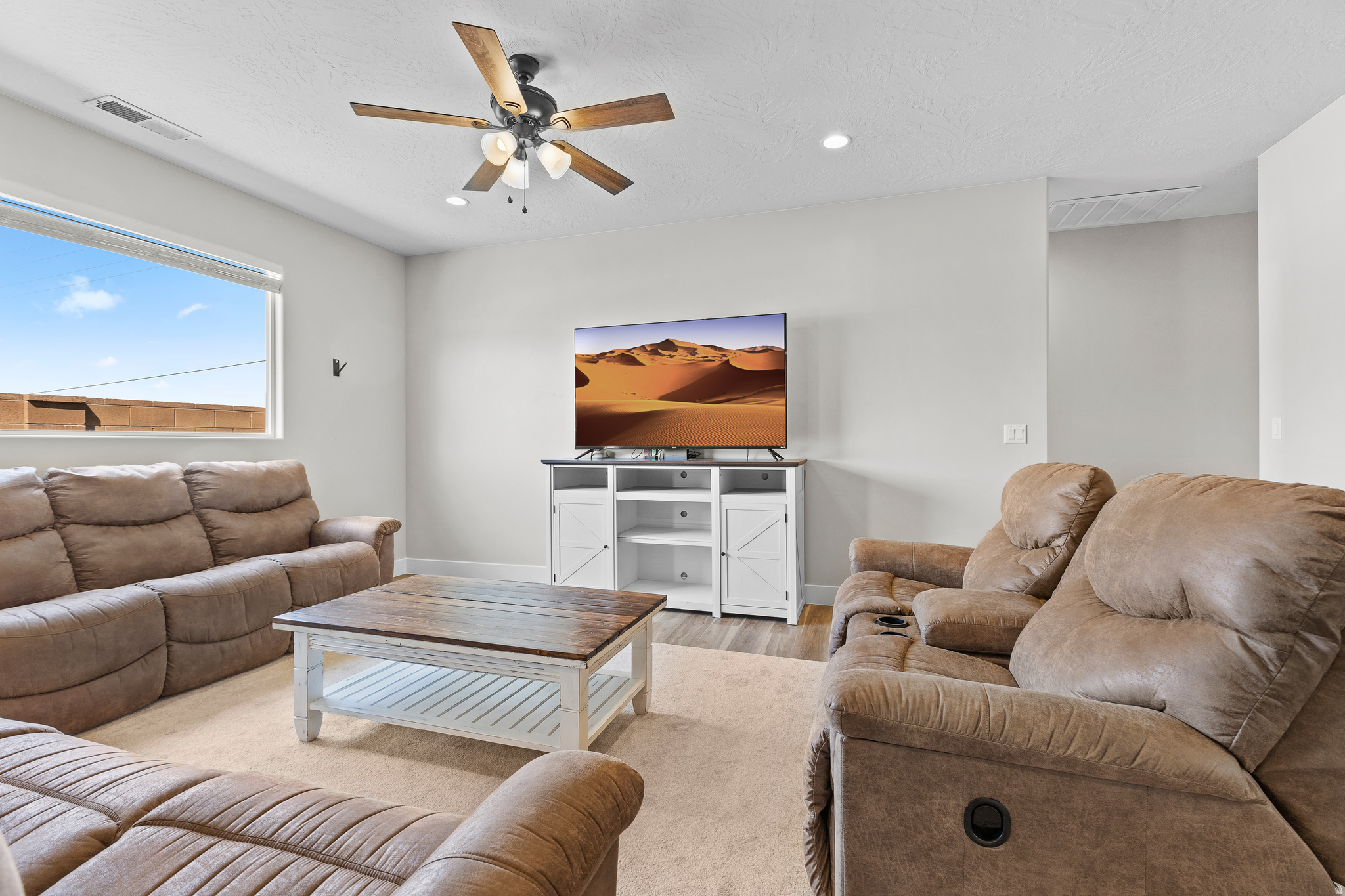 POINT BREAK - Residential