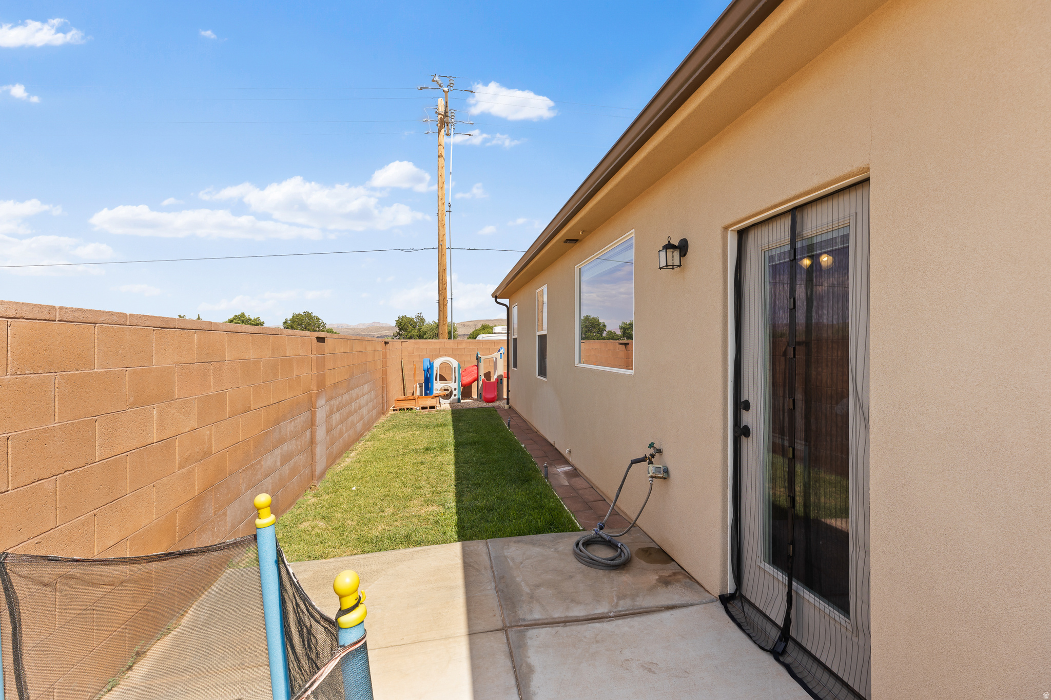 POINT BREAK - Residential