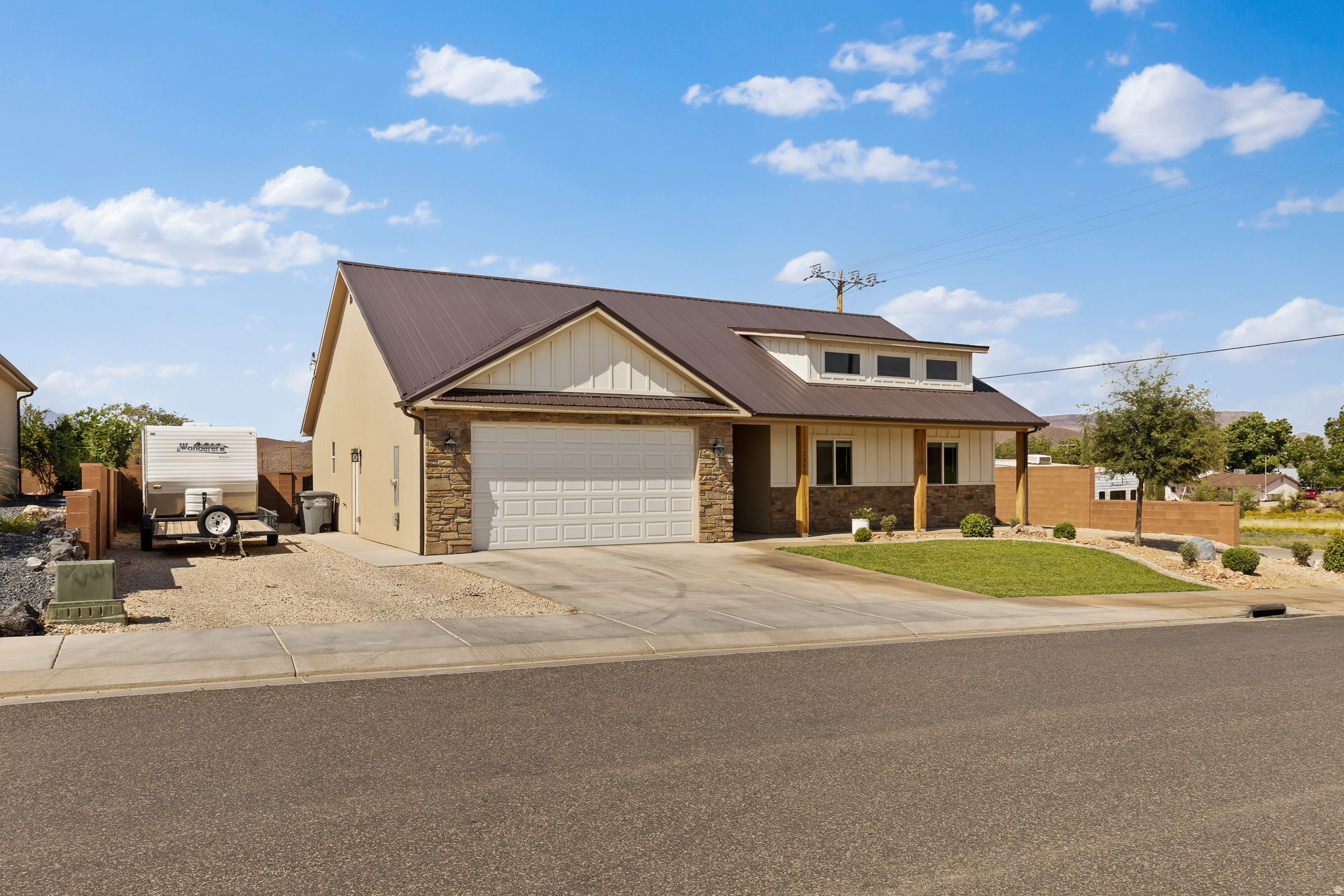 POINT BREAK - Residential