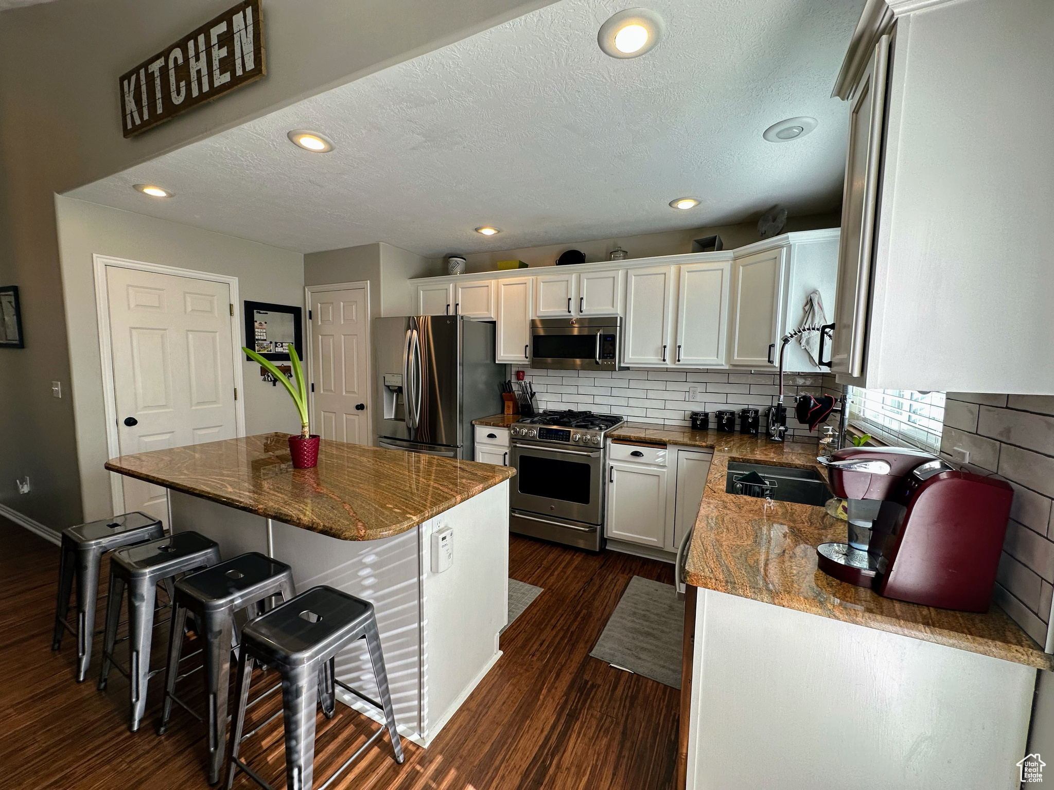 8675 S Pebblecreek Rd, West Jordan, Utah image 14