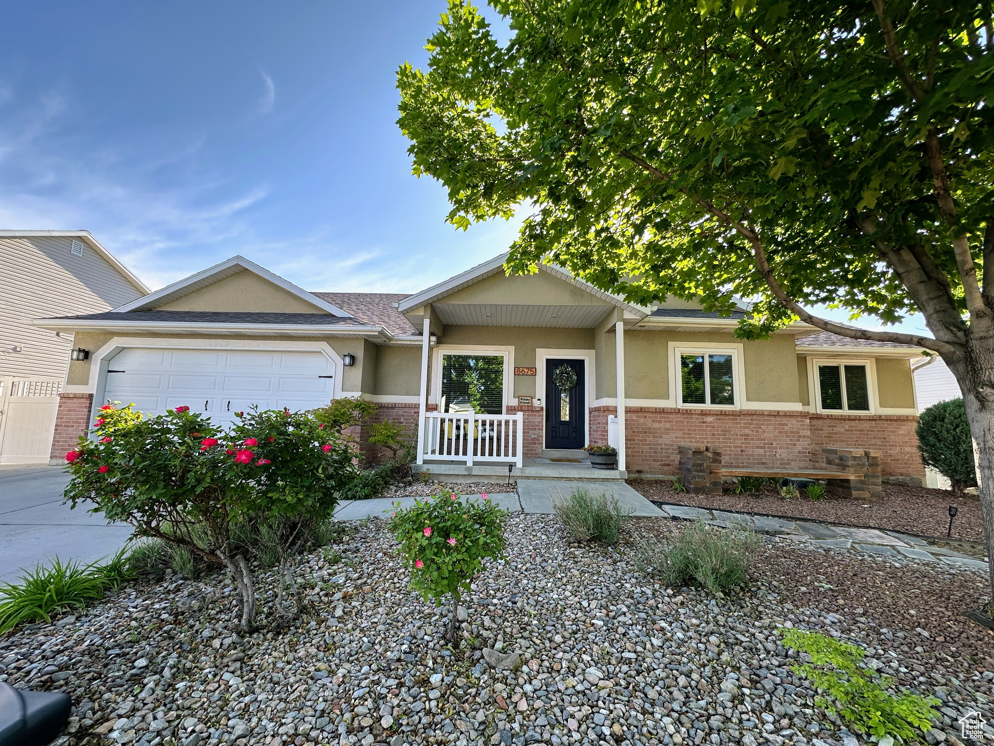 8675 S Pebblecreek Rd, West Jordan, Utah image 1