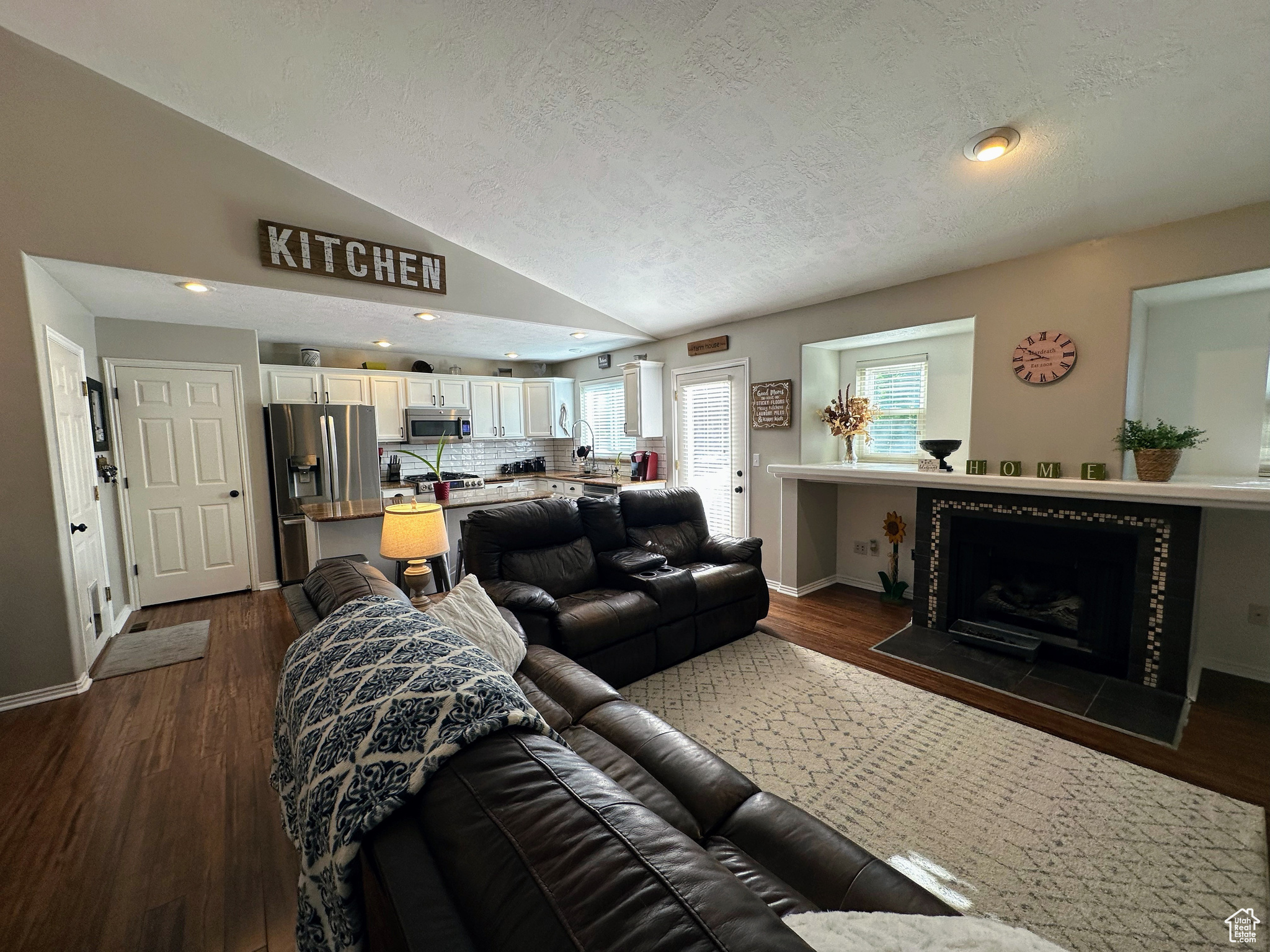 8675 S Pebblecreek Rd, West Jordan, Utah image 11