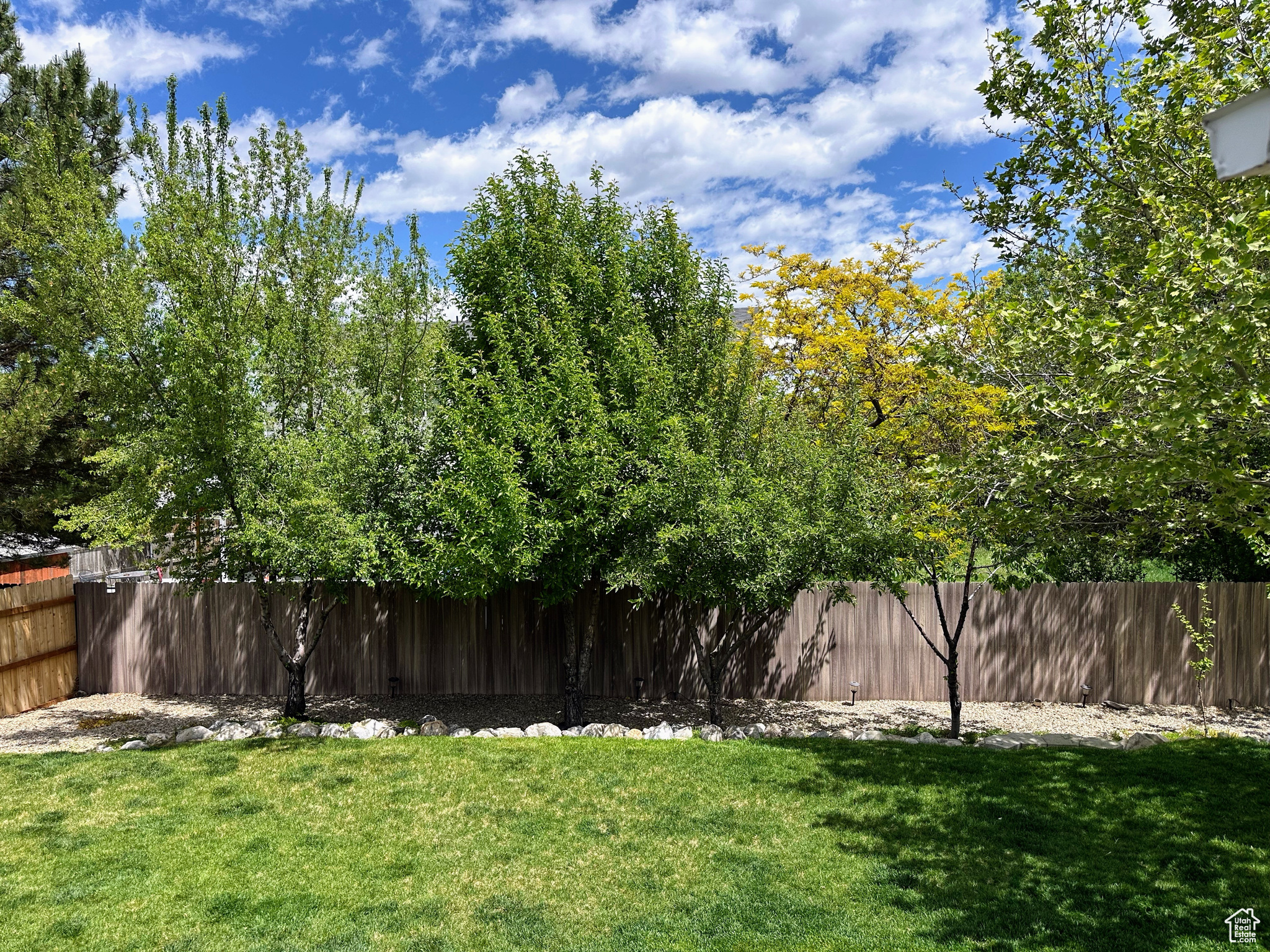 8675 S Pebblecreek Rd, West Jordan, Utah image 43
