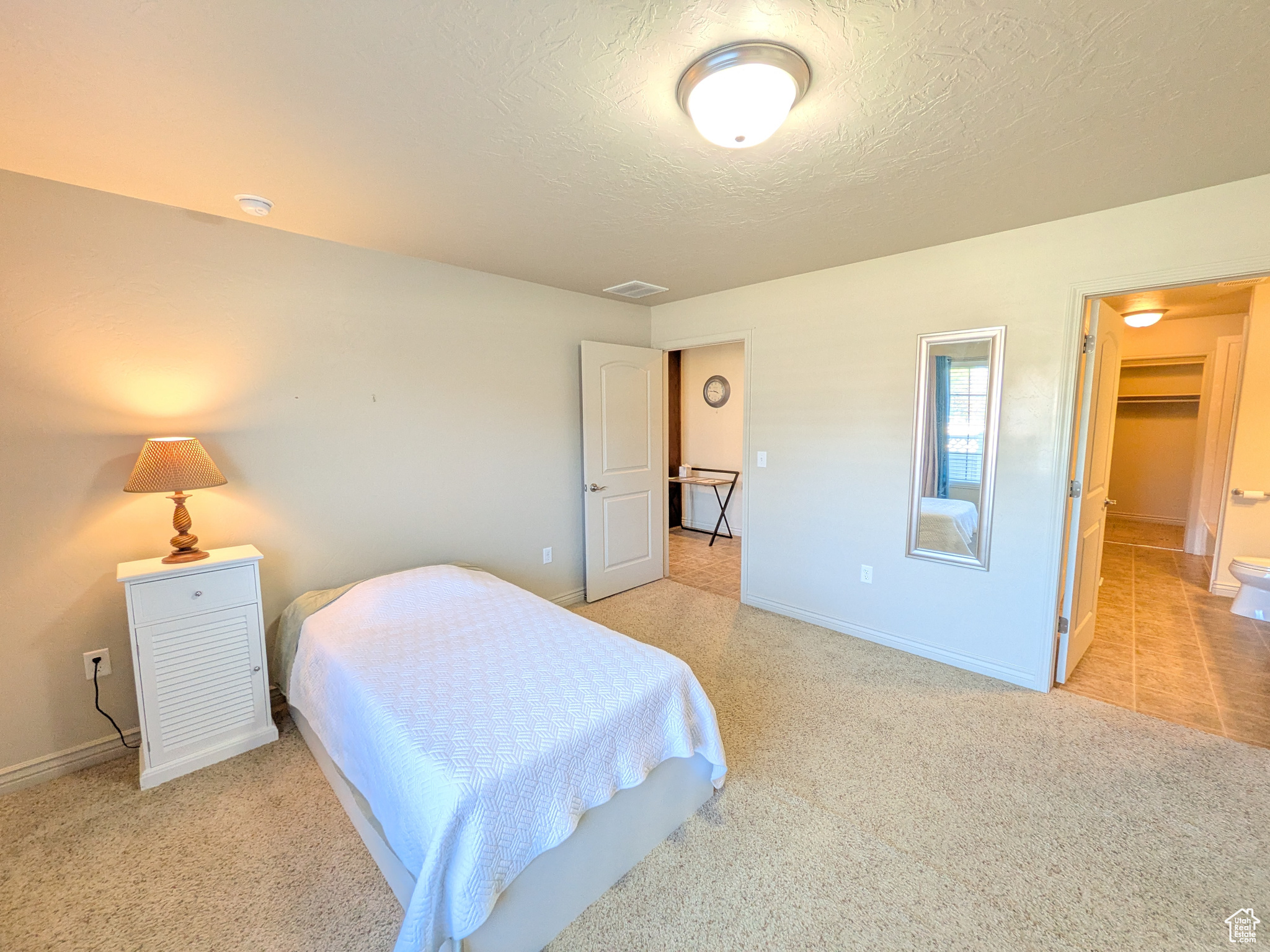 TOWNE CENTER VILLAS - Residential