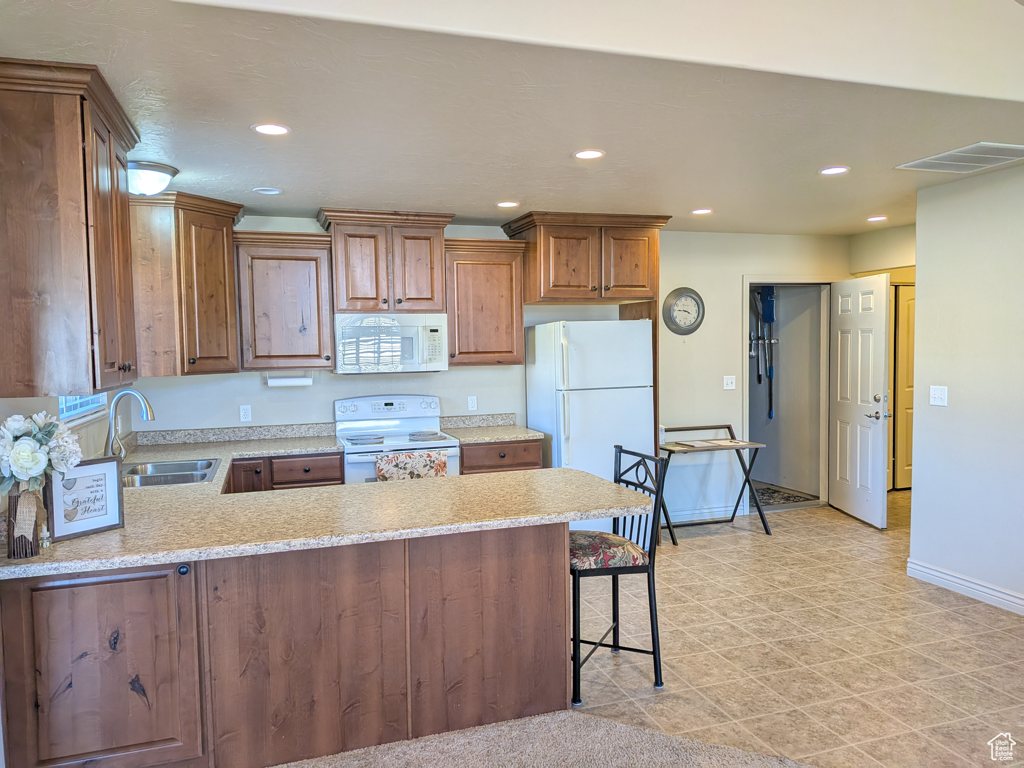 TOWNE CENTER VILLAS - Residential