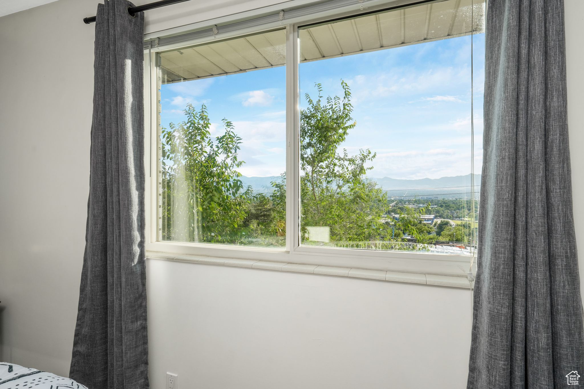 WHITE CITY - Residential