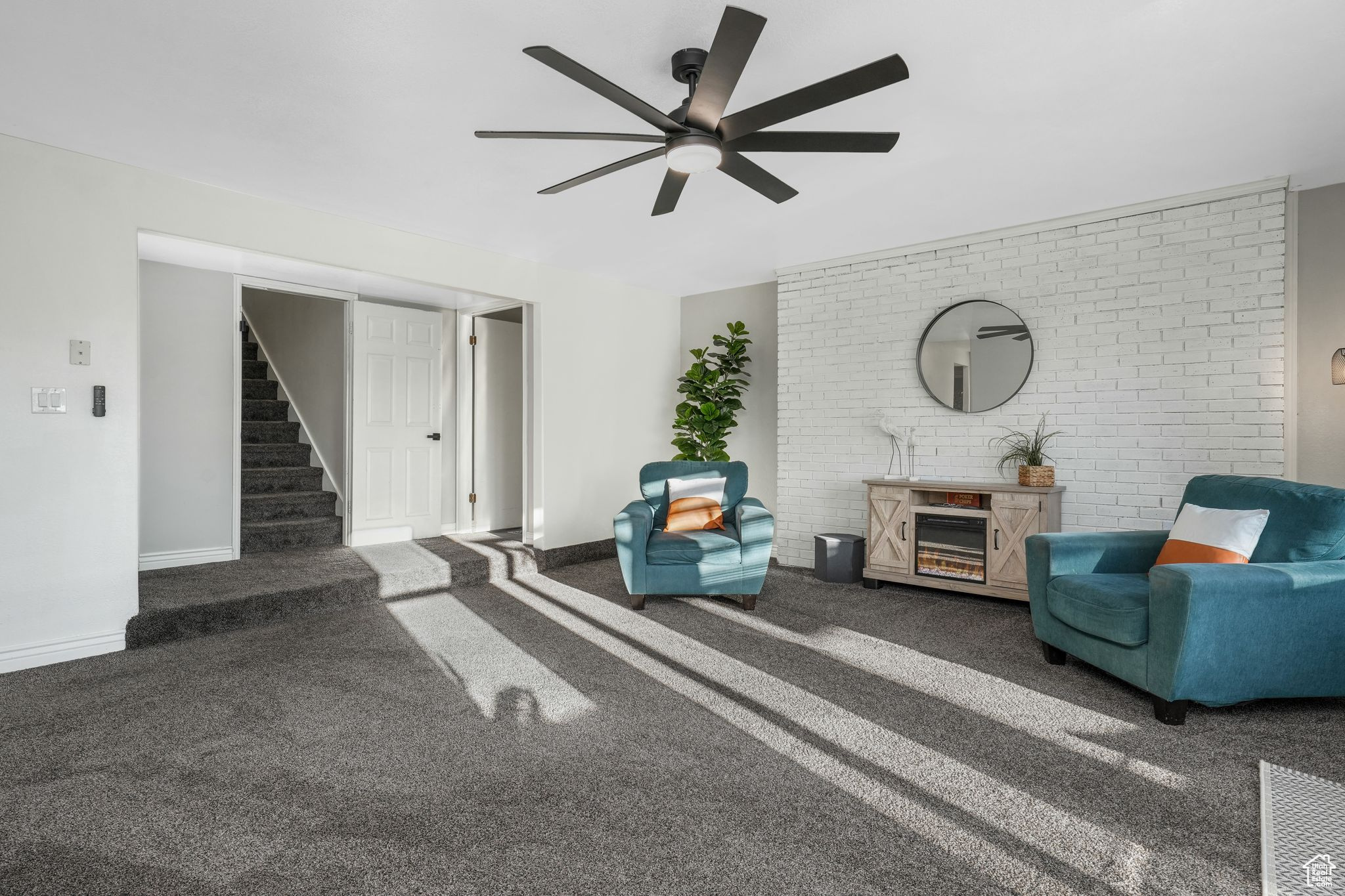 WHITE CITY - Residential