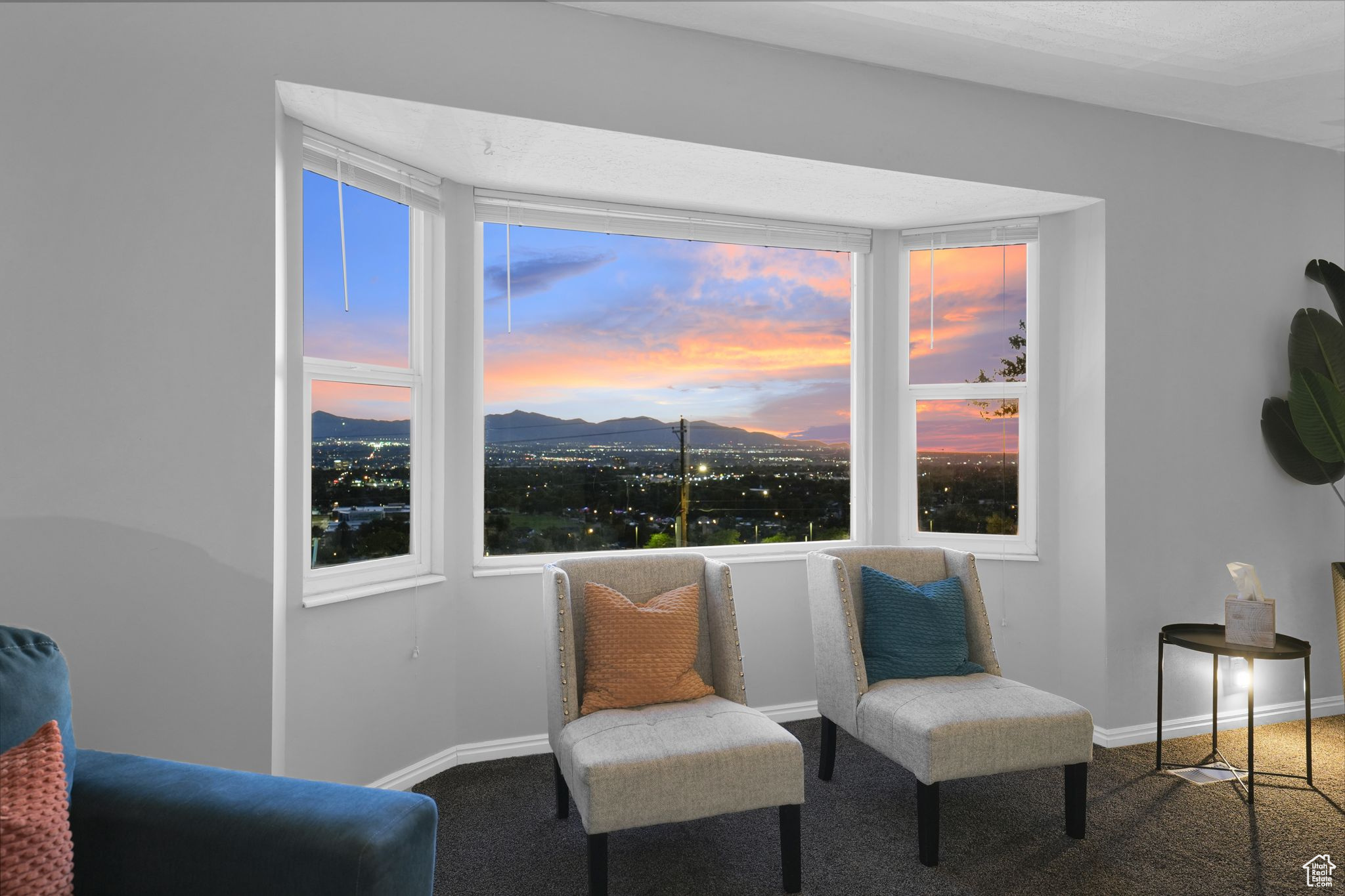 WHITE CITY - Residential