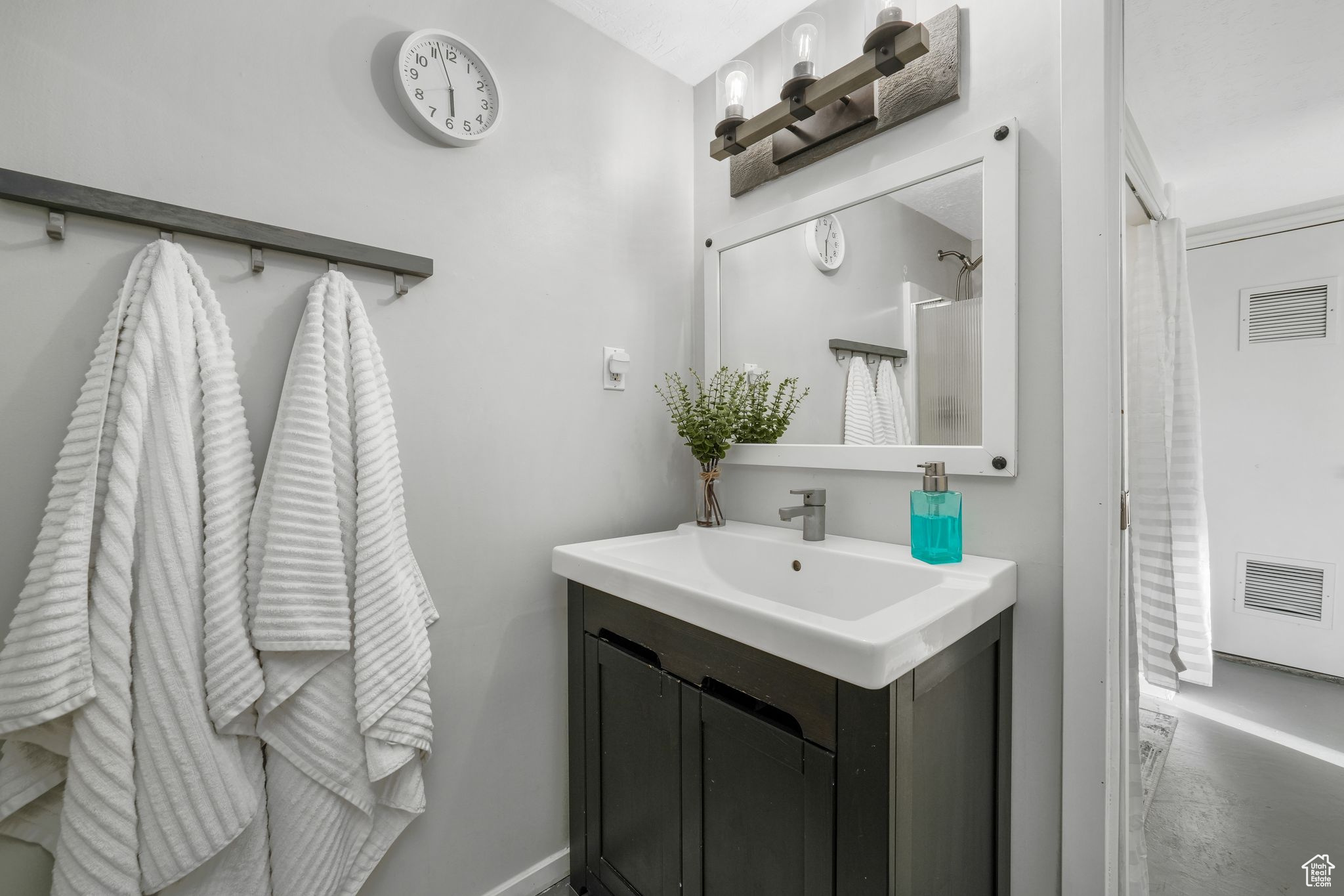 WHITE CITY - Residential