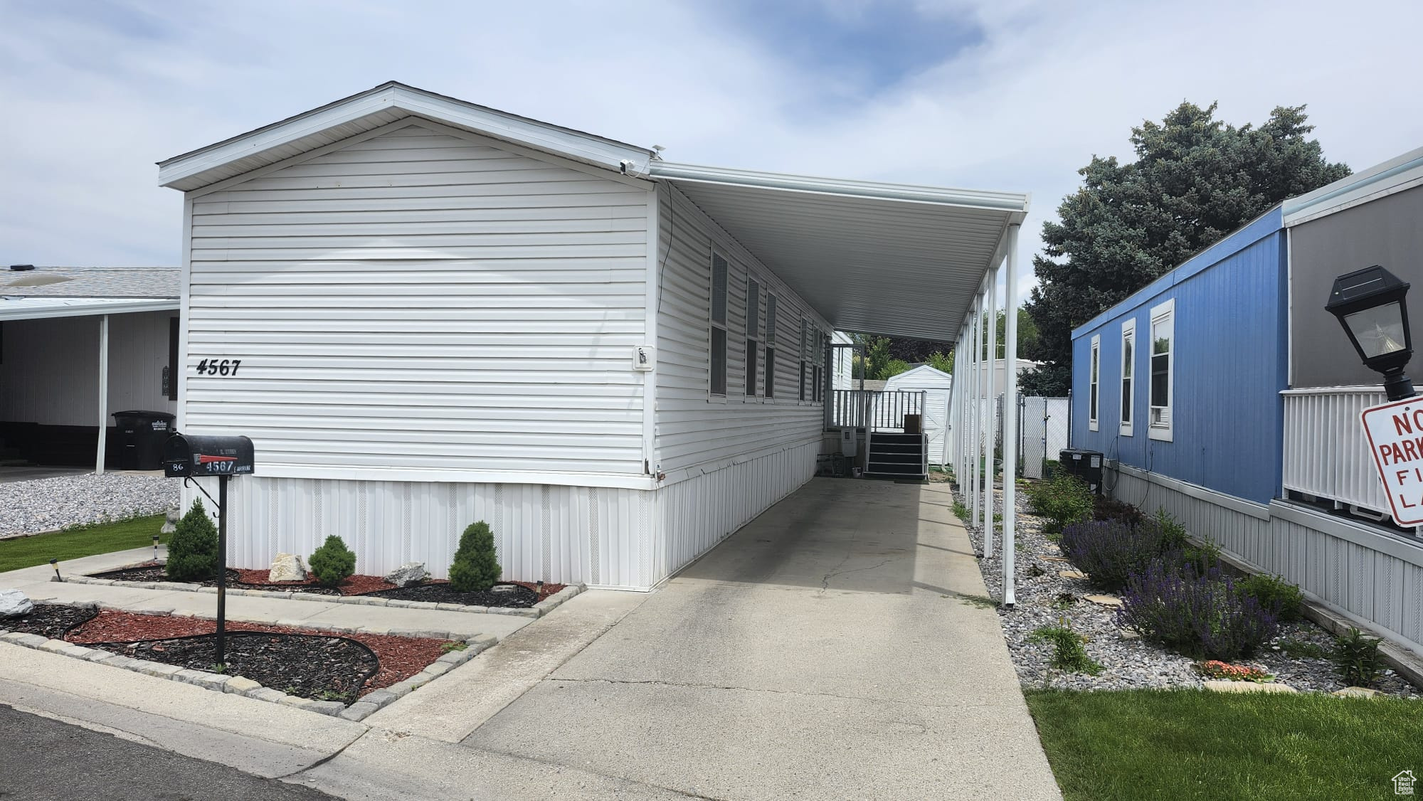 MAJESTIC MEADOWS - Residential