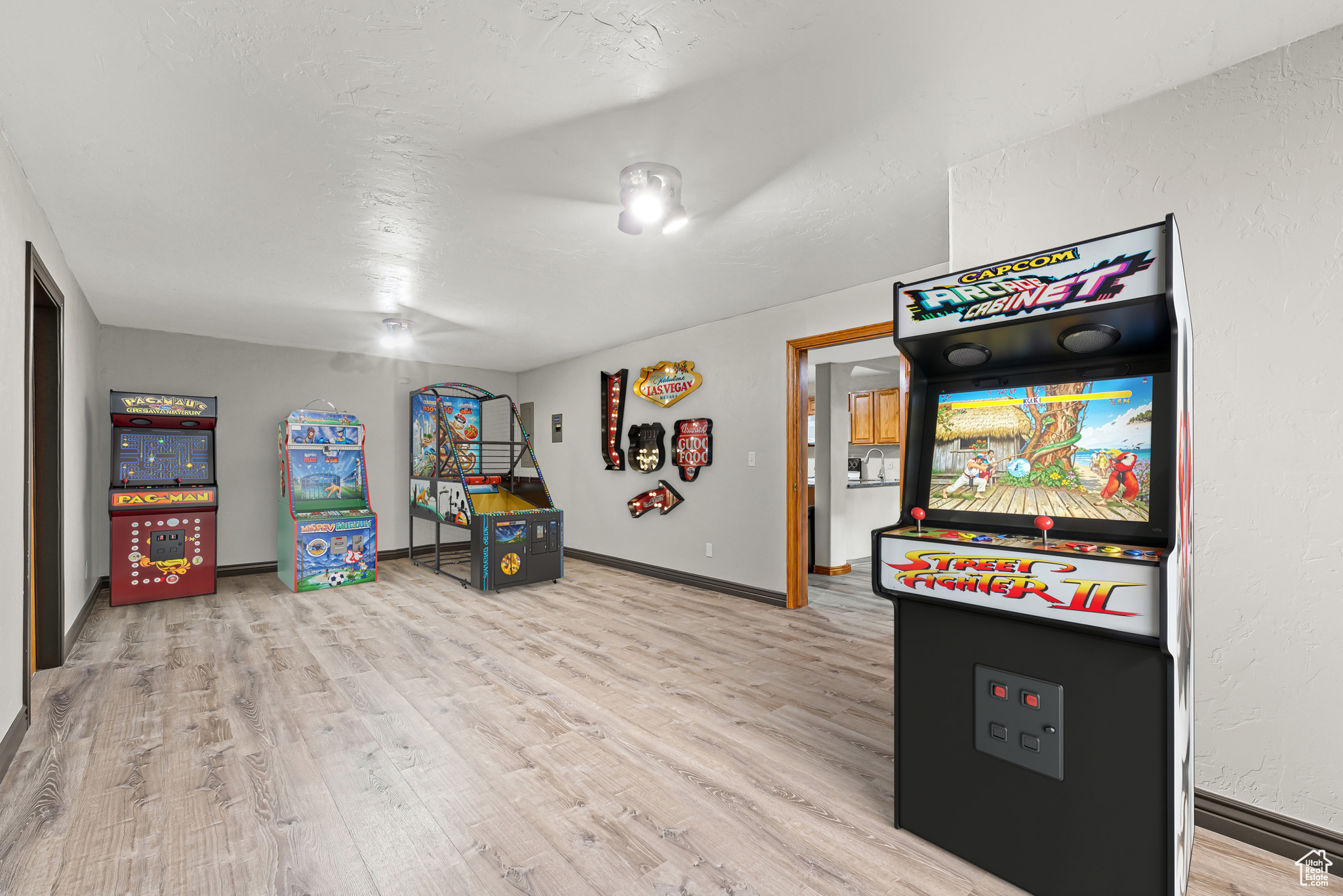 PROSPECTOR HILLS - Residential