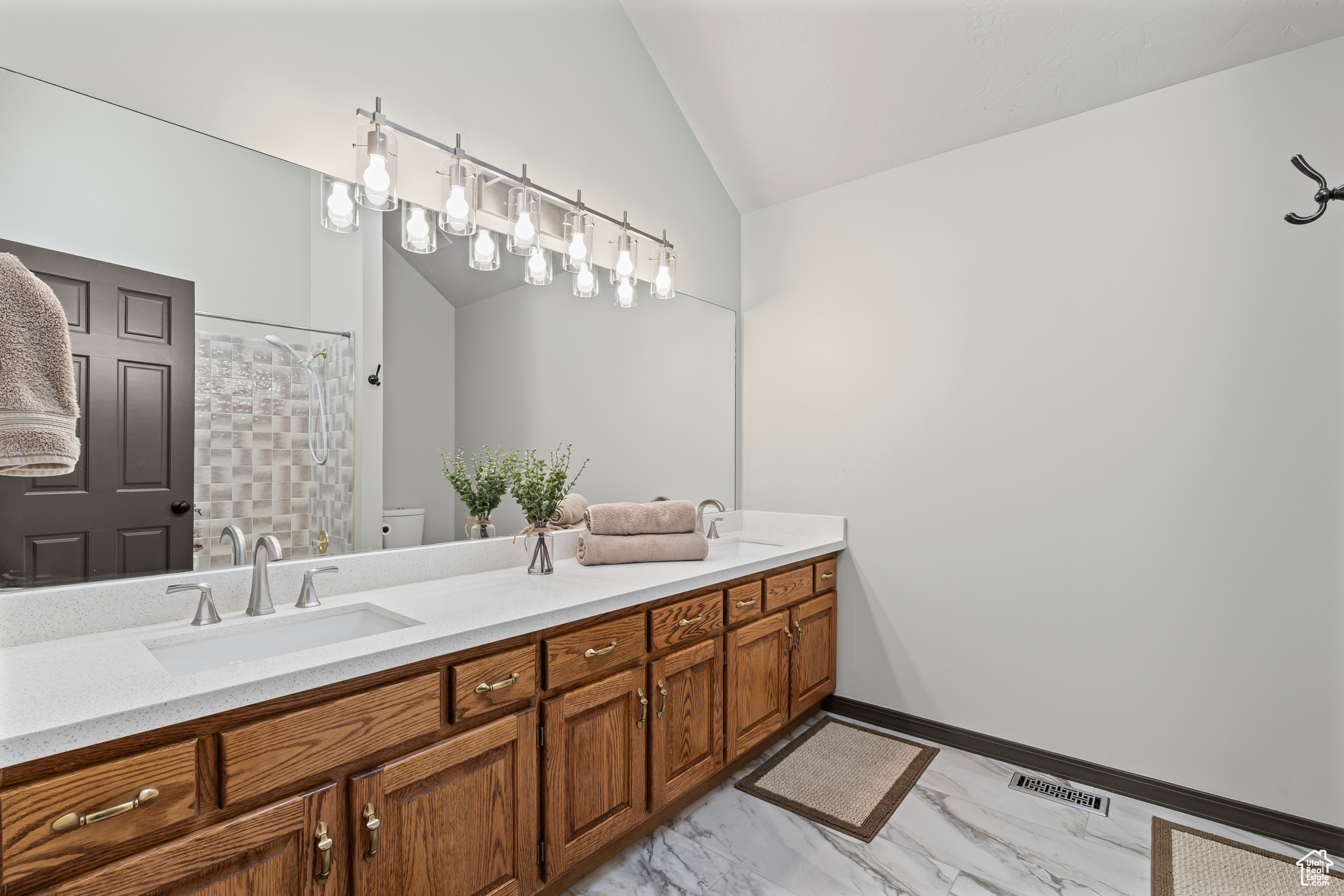 PROSPECTOR HILLS - Residential