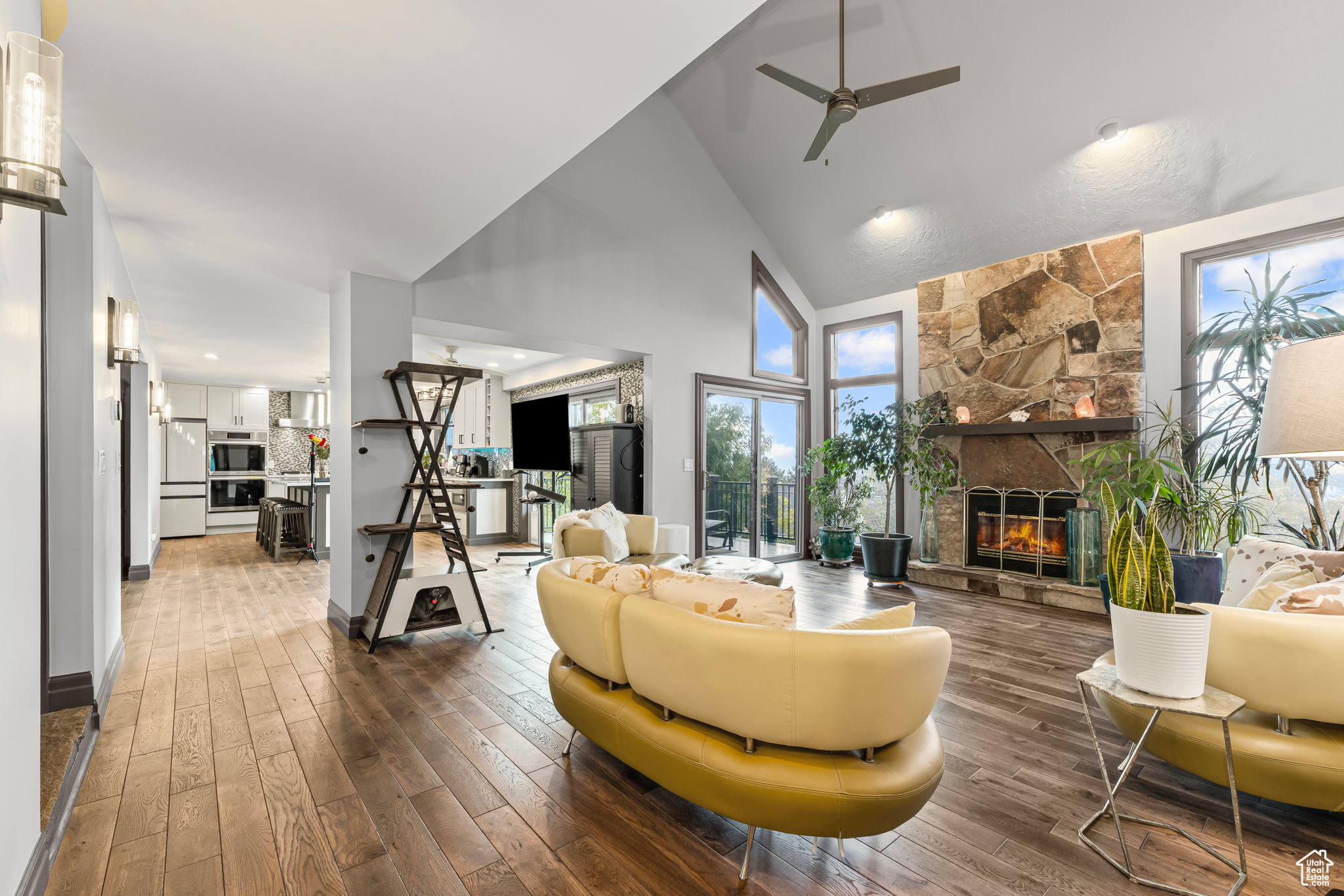 PROSPECTOR HILLS - Residential