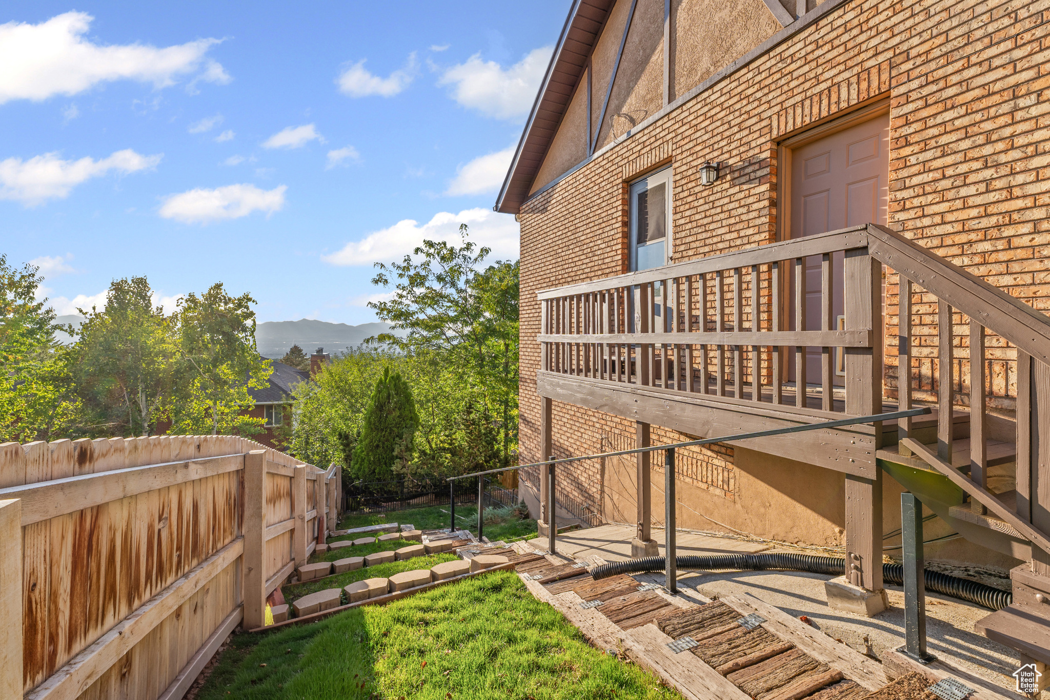 PROSPECTOR HILLS - Residential