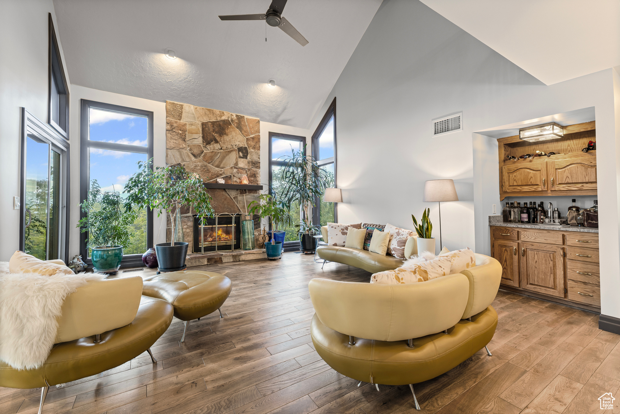 PROSPECTOR HILLS - Residential