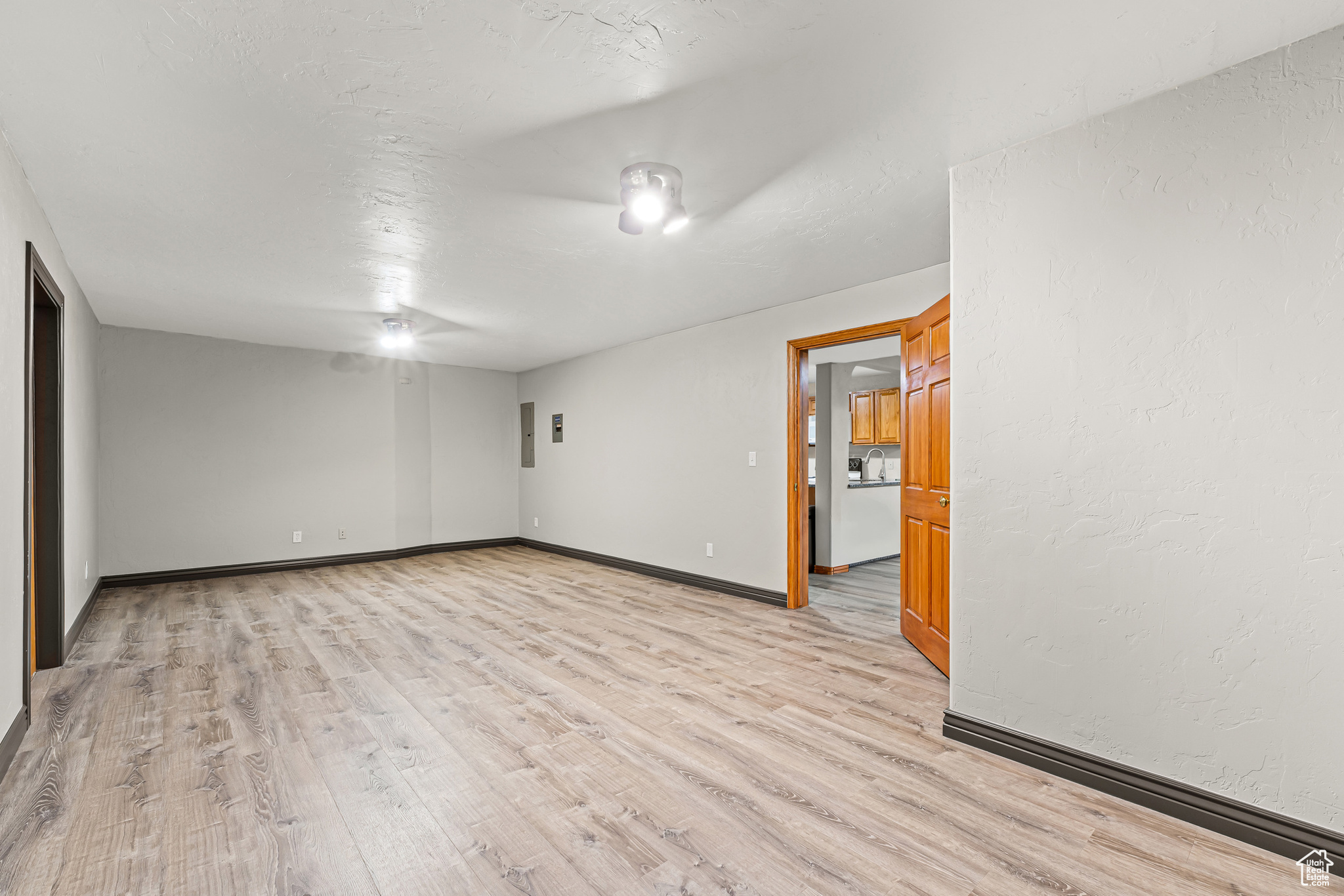 PROSPECTOR HILLS - Residential