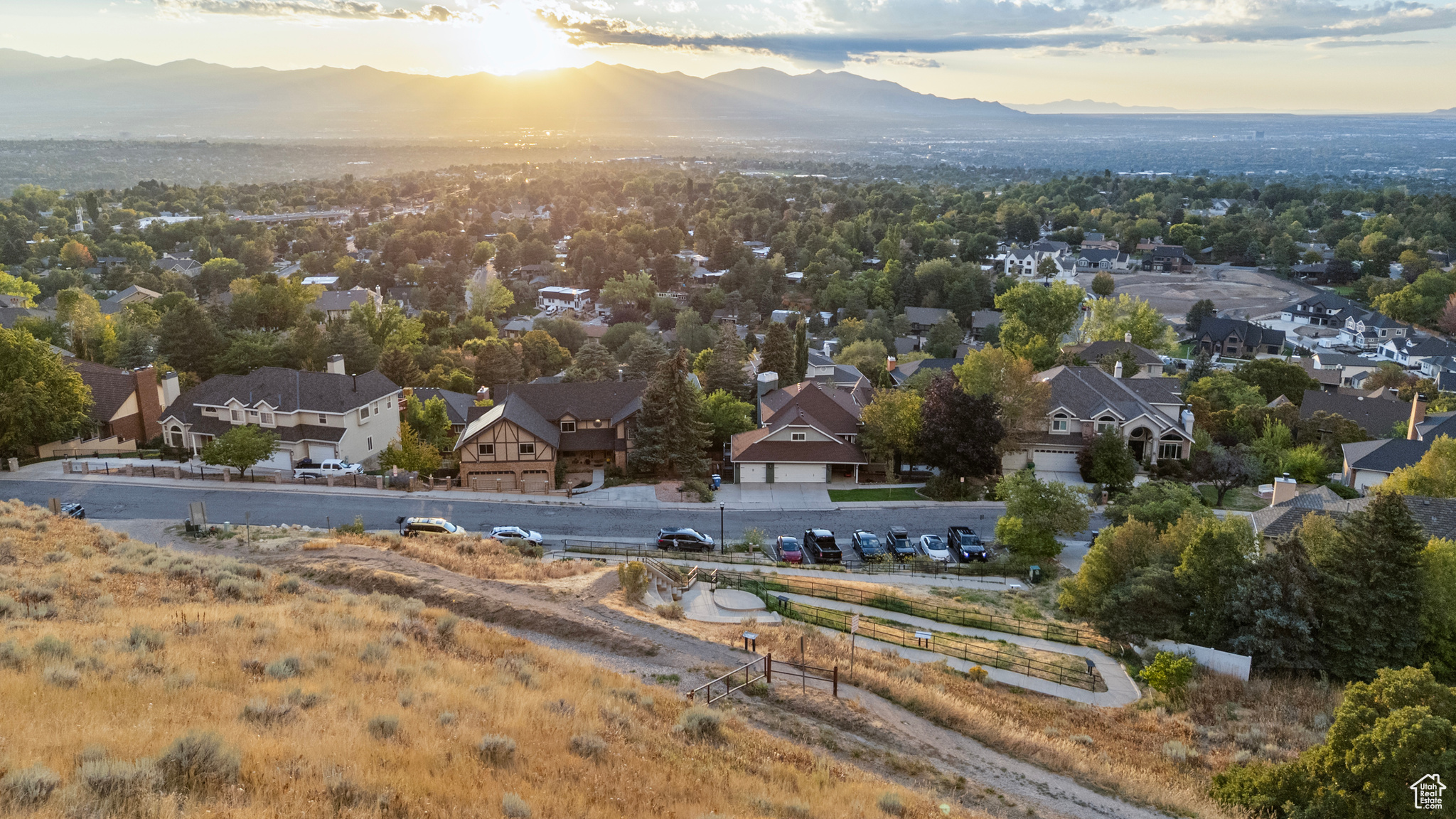 PROSPECTOR HILLS - Residential