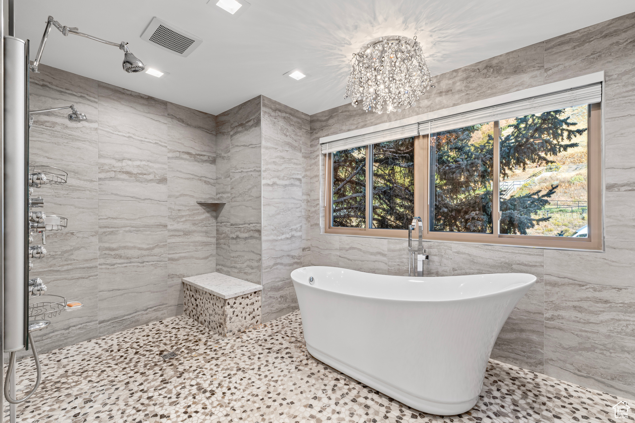 PROSPECTOR HILLS - Residential