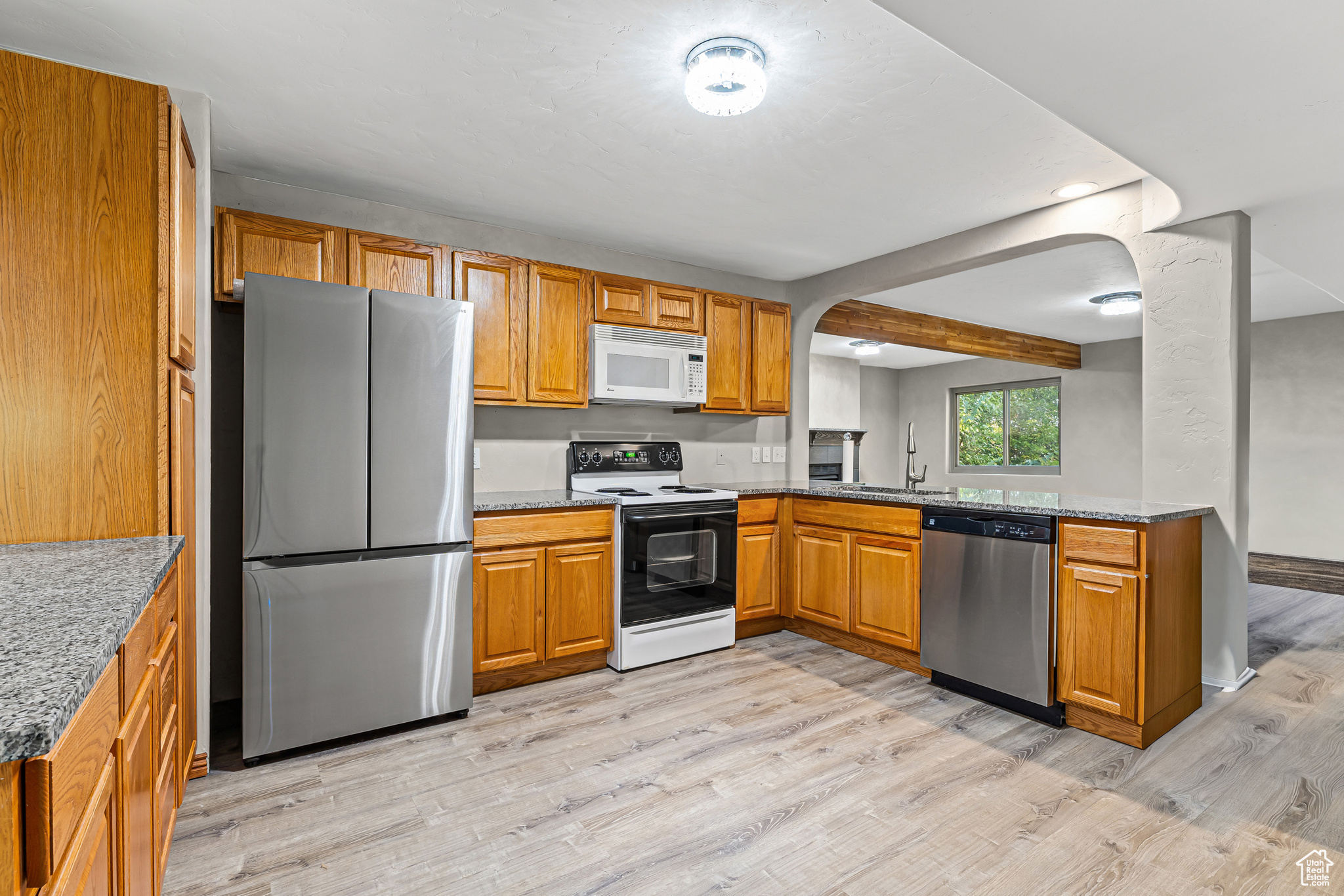 PROSPECTOR HILLS - Residential