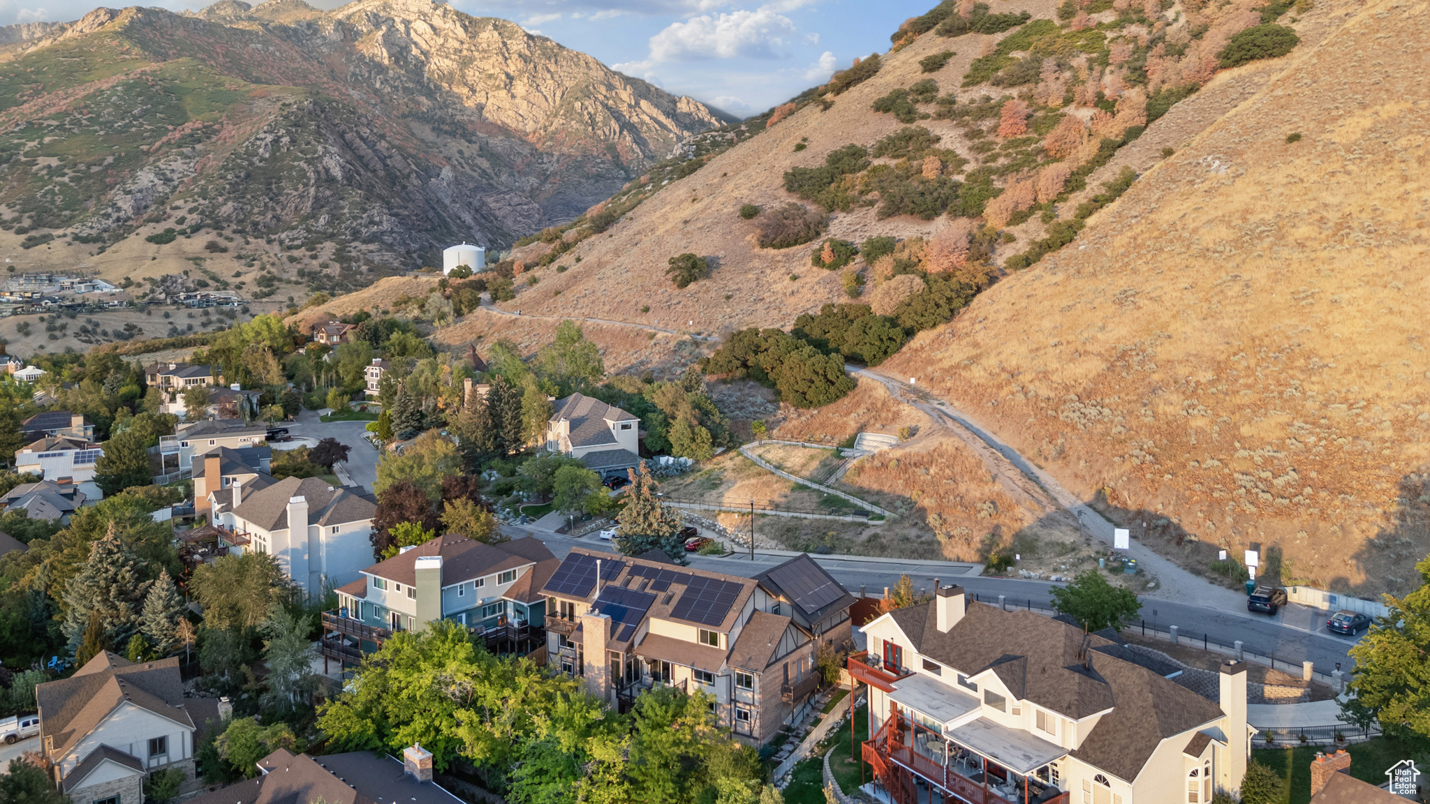 PROSPECTOR HILLS - Residential