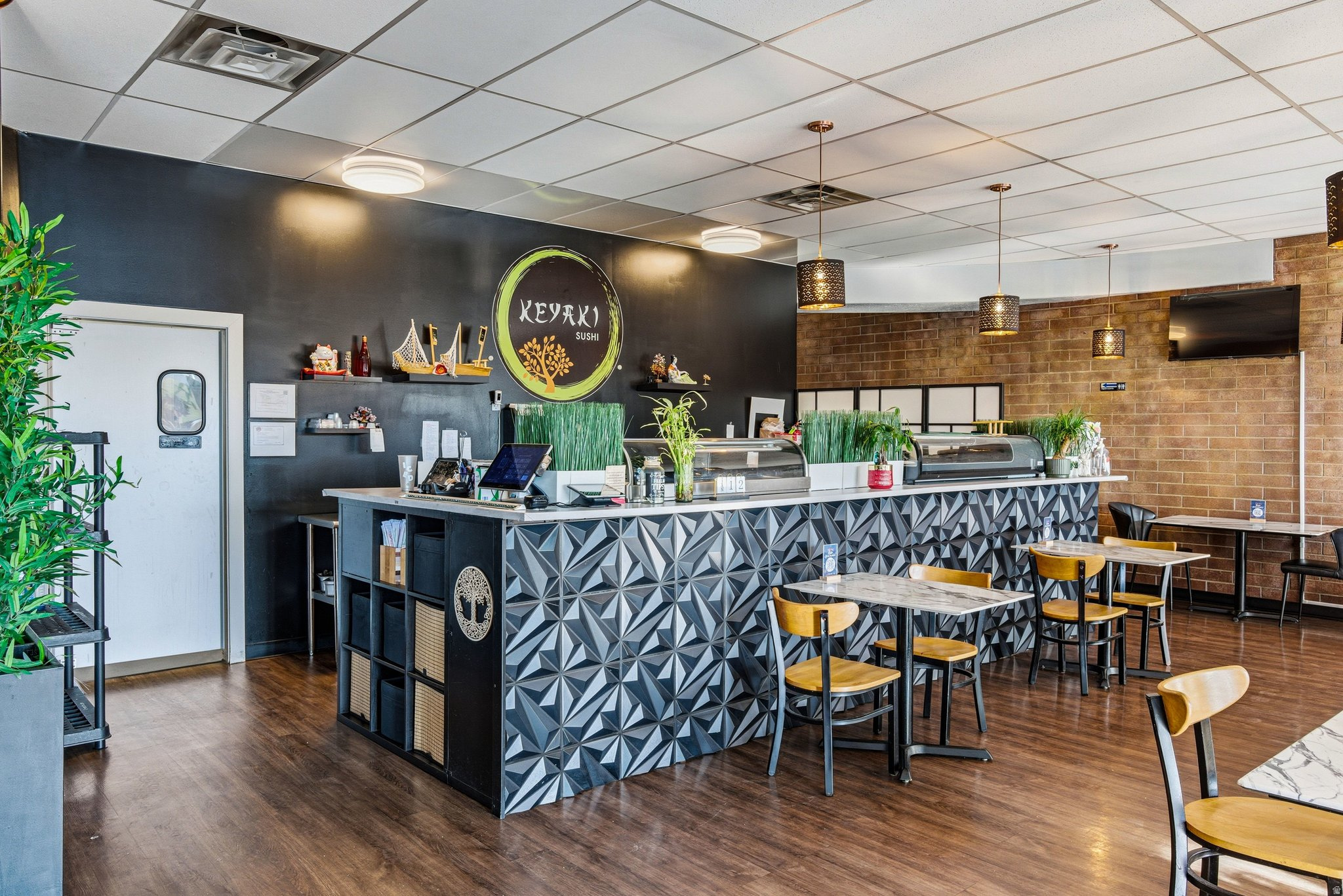 GABLES - Commercial Sale