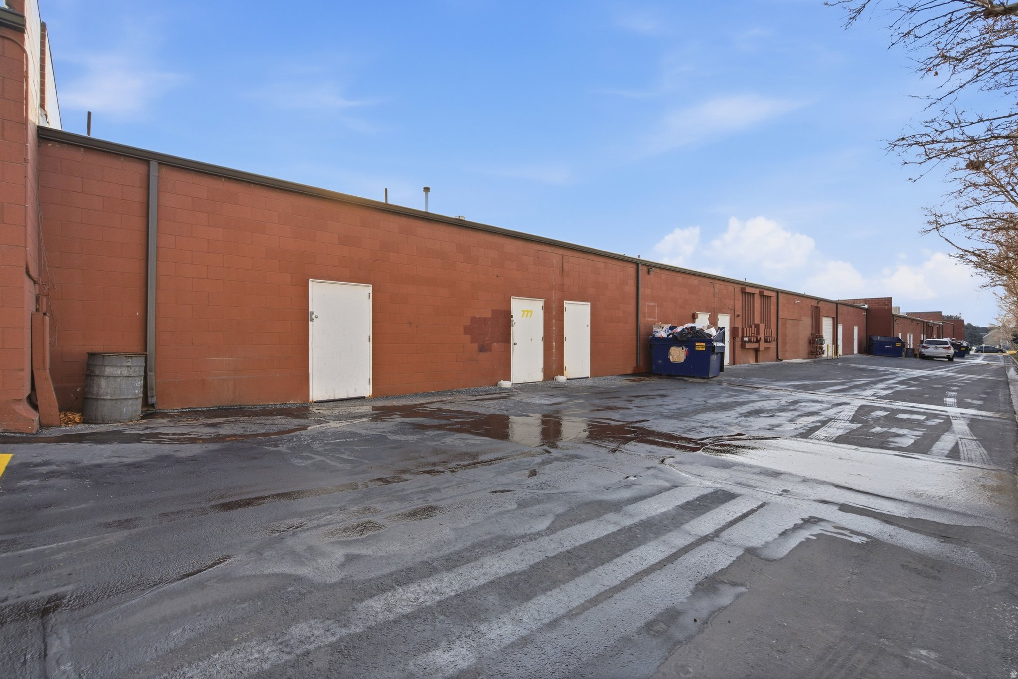 GABLES - Commercial Sale