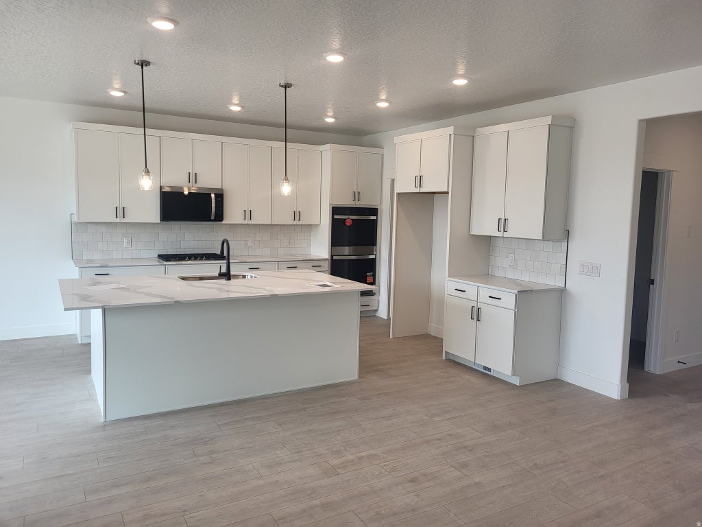 Photo of 4056 N MAJORS ST #001, Eagle Mountain, UT 84005 (MLS # 2181166)