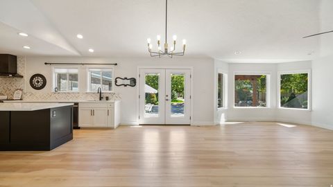 Tiny photo for 1325 W PARK MEADOWS DR, Mapleton, UT 84664 (MLS # 2150934)