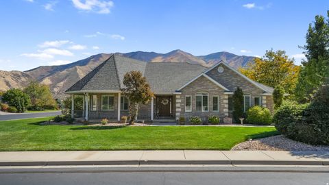 Photo of 1325 W PARK MEADOWS DR, Mapleton, UT 84664 (MLS # 2150934)