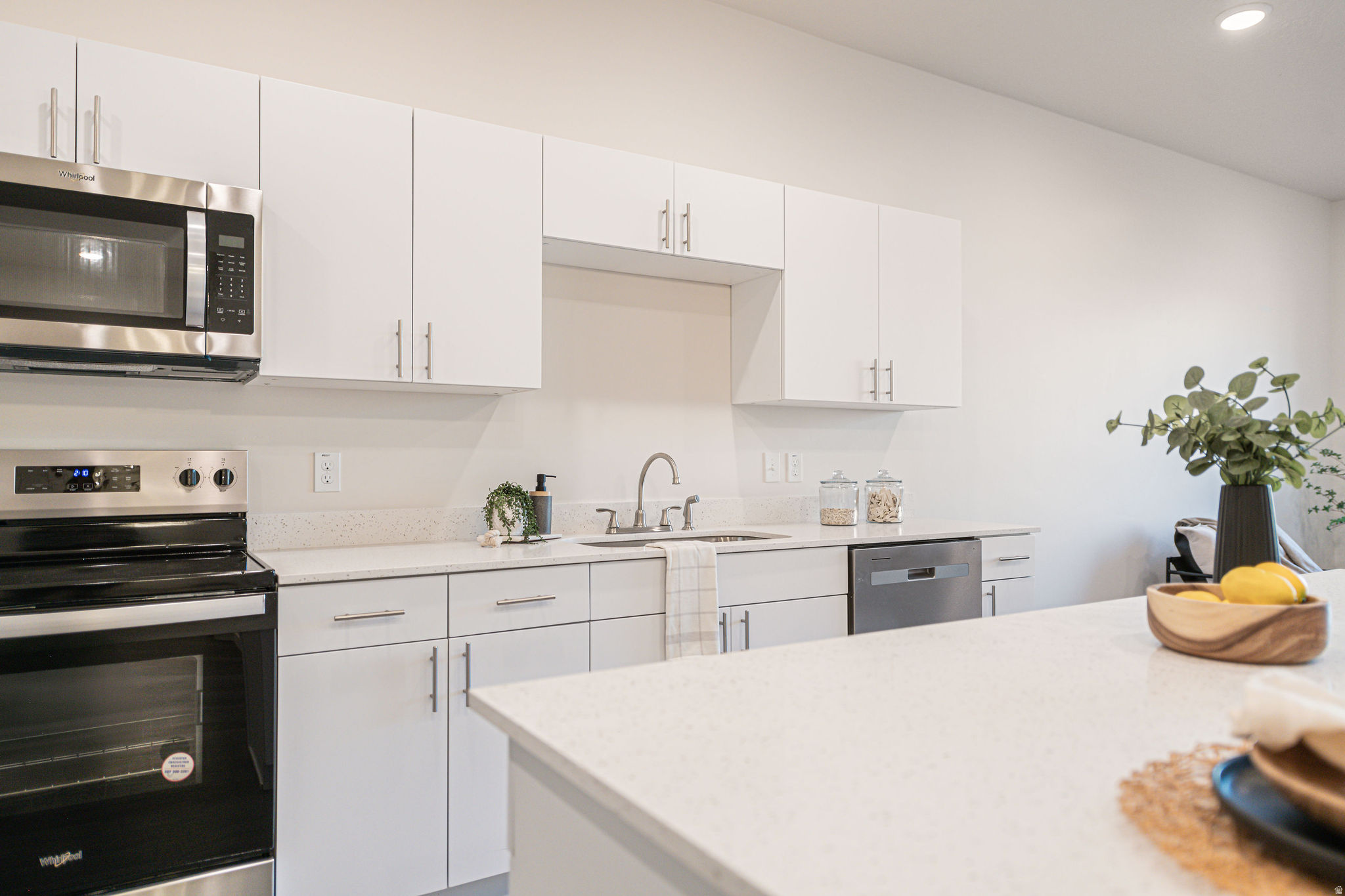 THE MORRELLI AT MEADOWBROOK - Residential