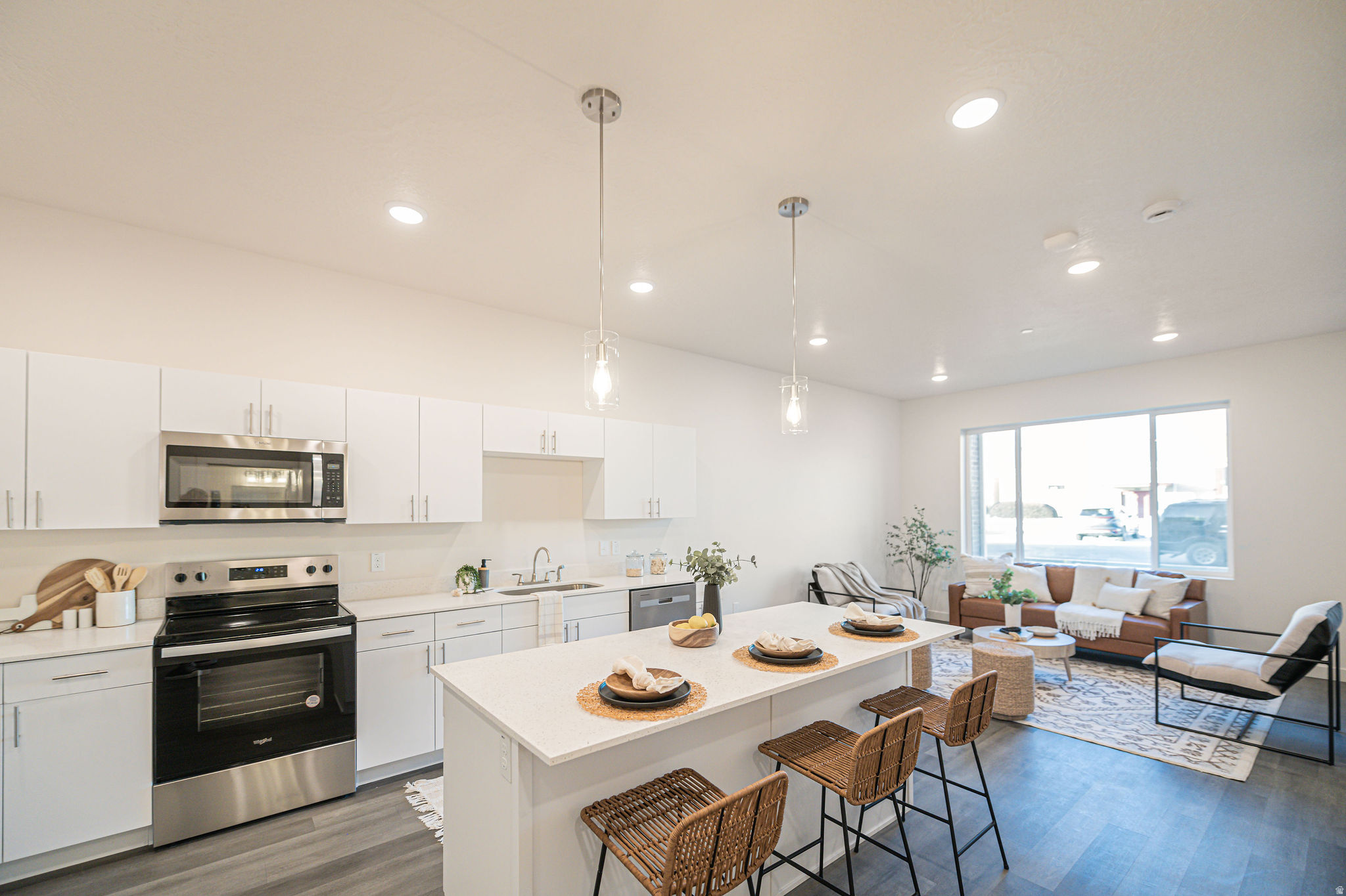 THE MORRELLI AT MEADOWBROOK - Residential