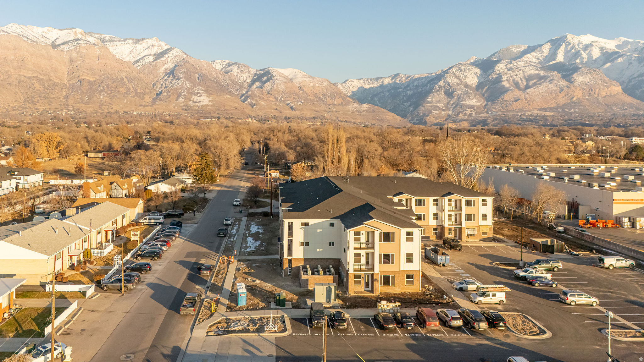 THE MORRELLI AT MEADOWBROOK - Residential