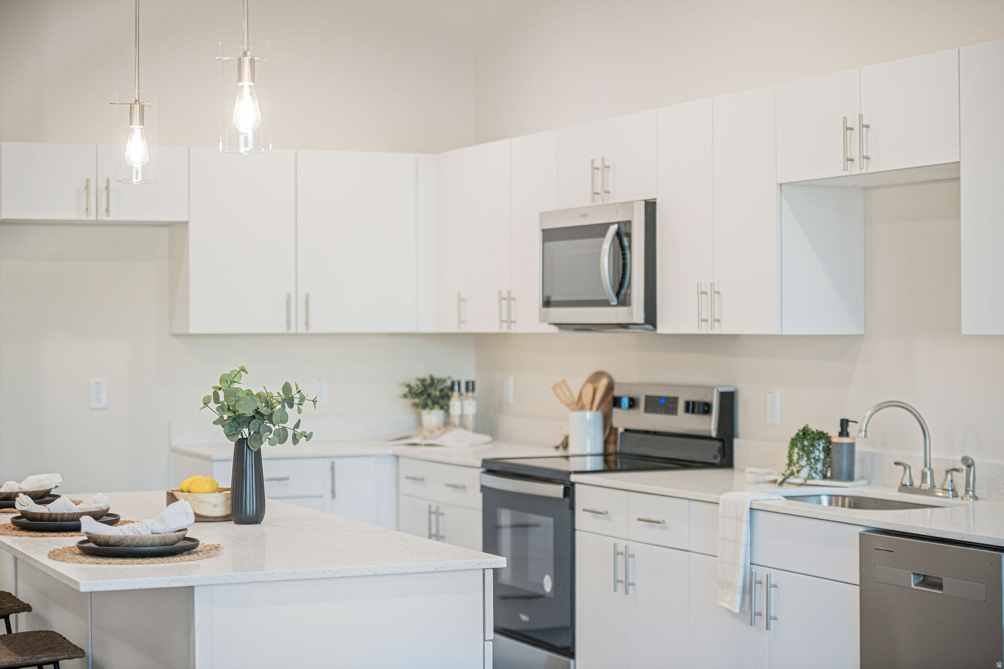 THE MORRELLI AT MEADOWBROOK - Residential