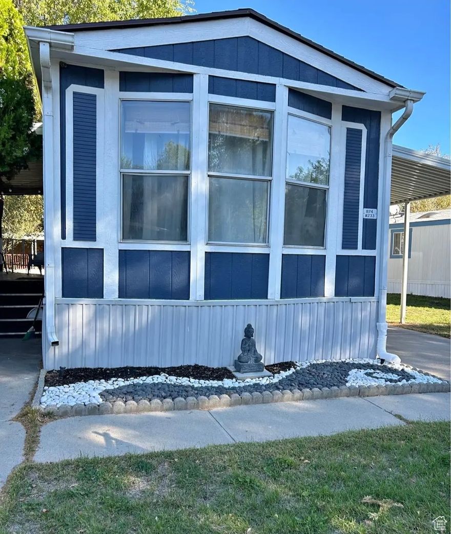 The perfect starter home awaits you in Taylorsville! This home has the perfect location! Just a turn away from shopping, entertainment and freeway entrances! The home has been meticulously cared for! This home features 2 bedrooms and 1 bathroom. The bathroom has been recently renovated! Located in the community of Majestic Oaks!Call to schedule your appointment today! We have many financing options! Sq. Ft. provided as a courtesy measurement only. Buyer/Buyer Broker to verify all info.