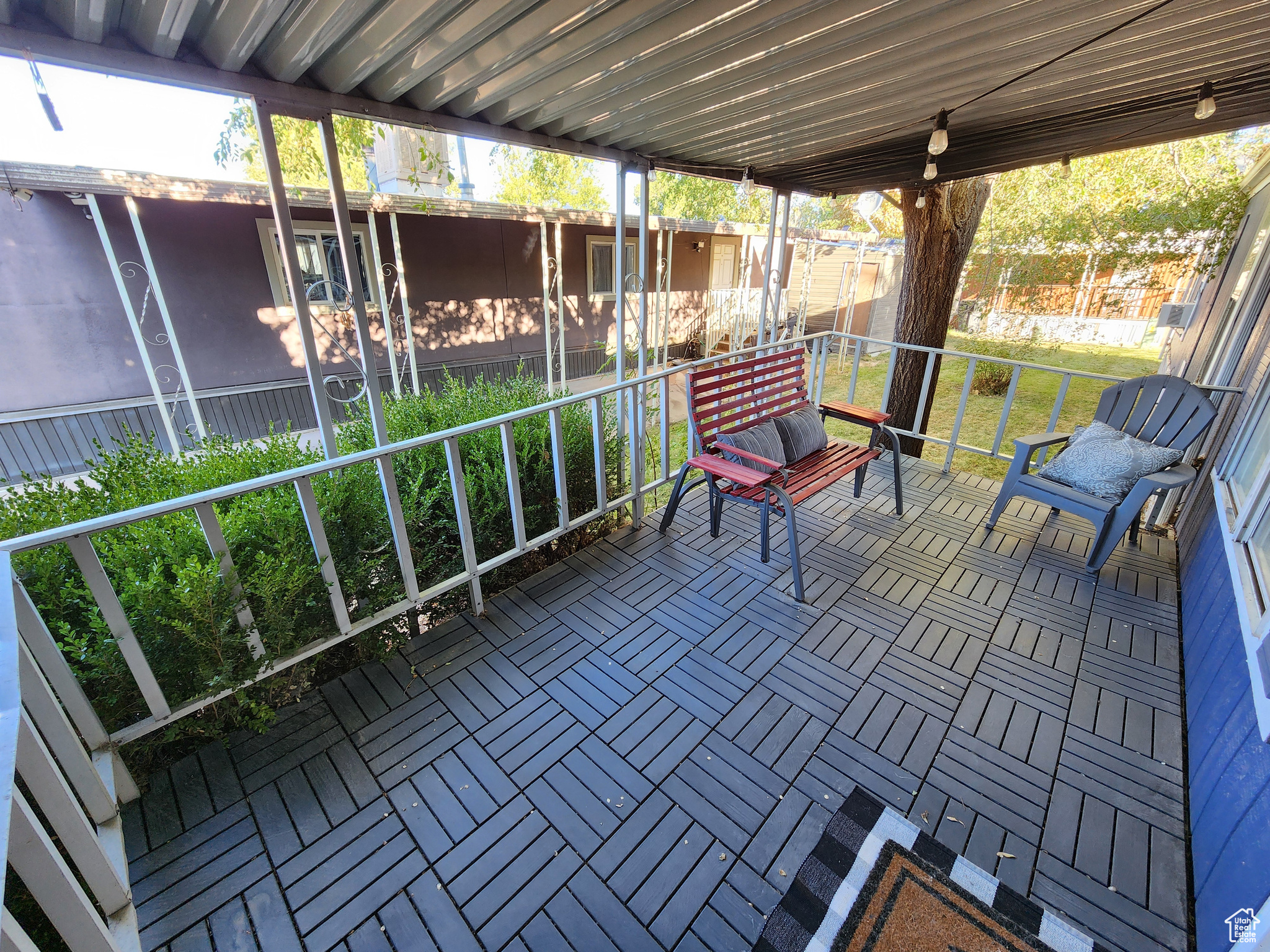 MAJESTIC OAKS - Residential