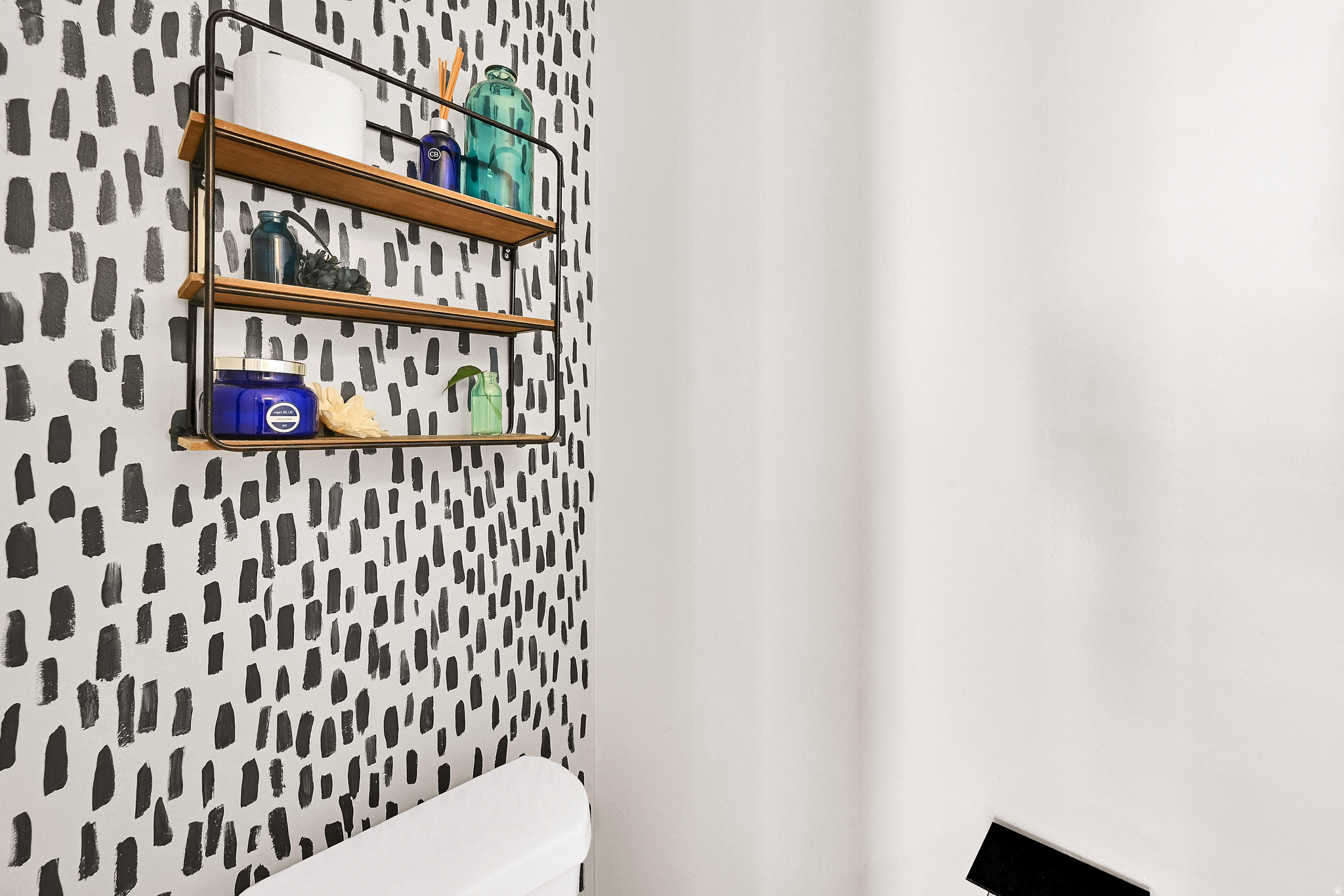 MIDLAND SQUARE - Residential