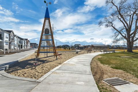 Tiny photo for 409 N 360 W #709, Vineyard, UT 84059 (MLS # 2147484)