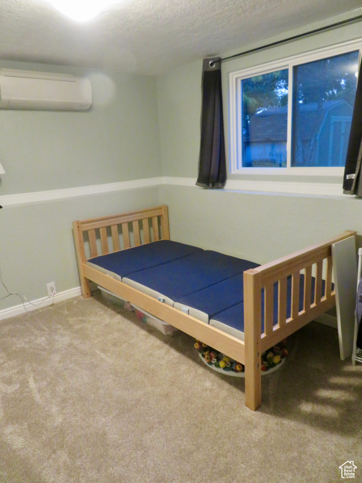 RAYNEER - Residential