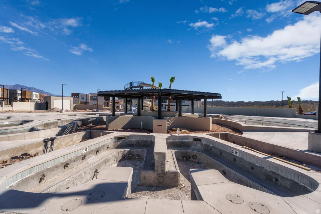 ISLAND AT CORAL CANYON - Residential