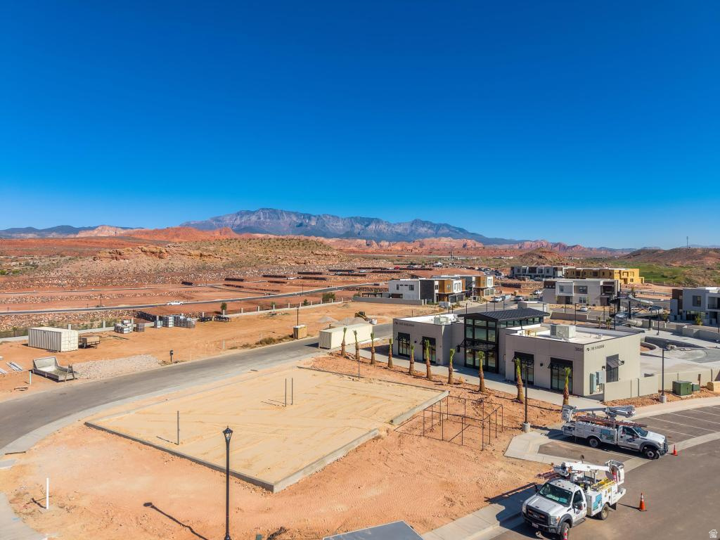 ISLAND AT CORAL CANYON - Residential