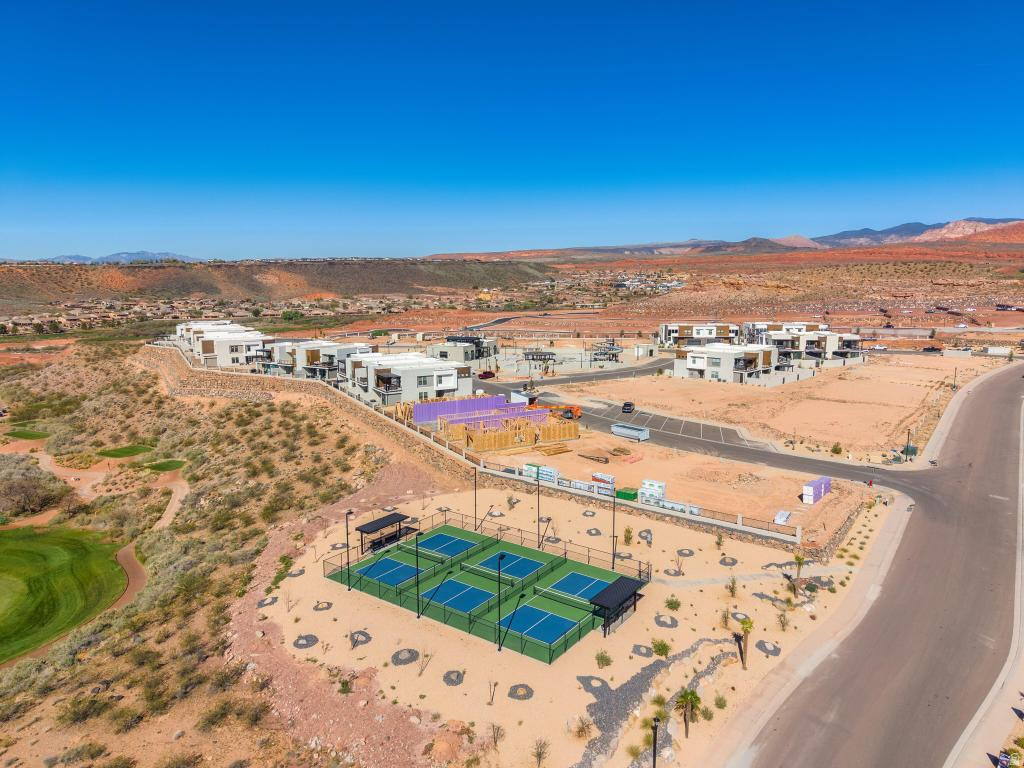 ISLAND AT CORAL CANYON - Residential