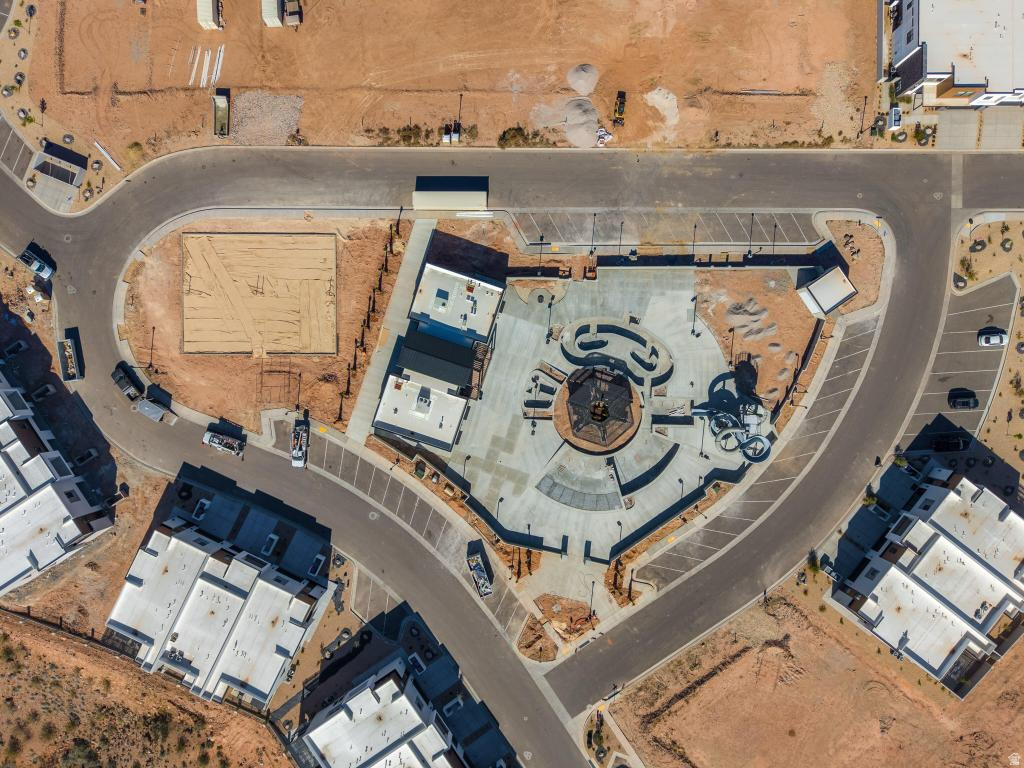 ISLAND AT CORAL CANYON - Residential