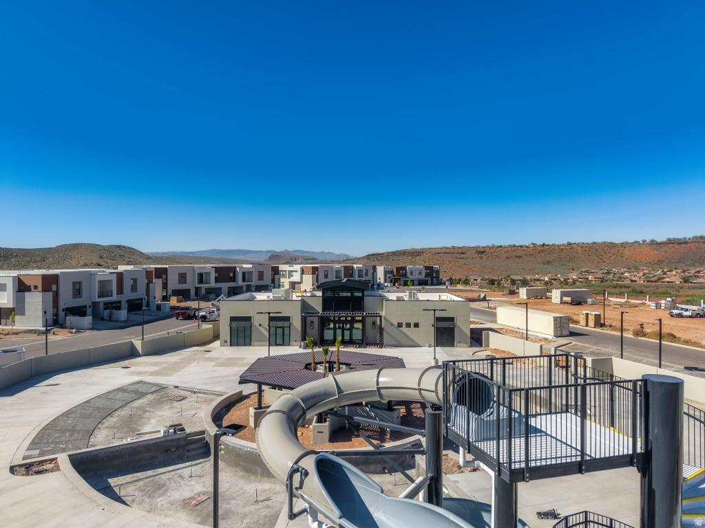 ISLAND AT CORAL CANYON - Residential