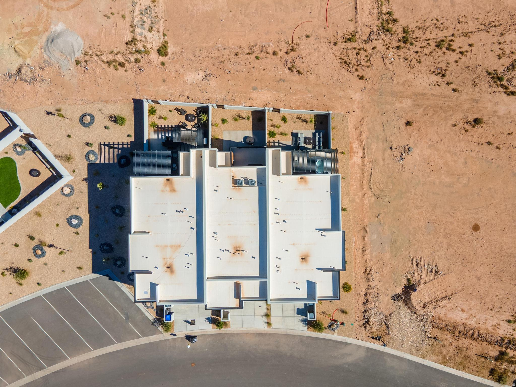 ISLAND AT CORAL CANYON - Residential