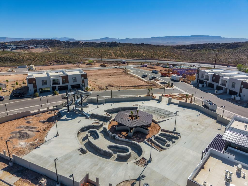 ISLAND AT CORAL CANYON - Residential