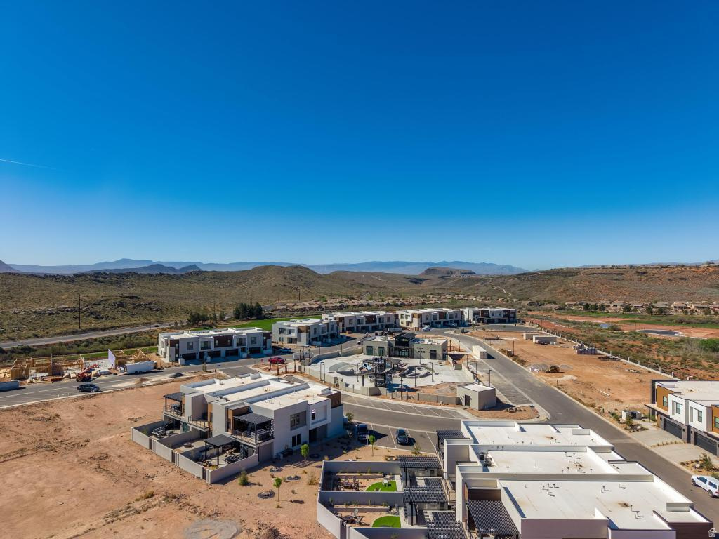 ISLAND AT CORAL CANYON - Residential