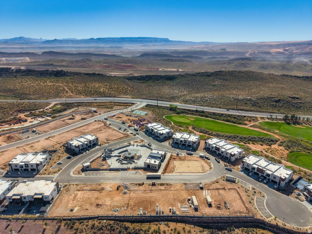 ISLAND AT CORAL CANYON - Residential